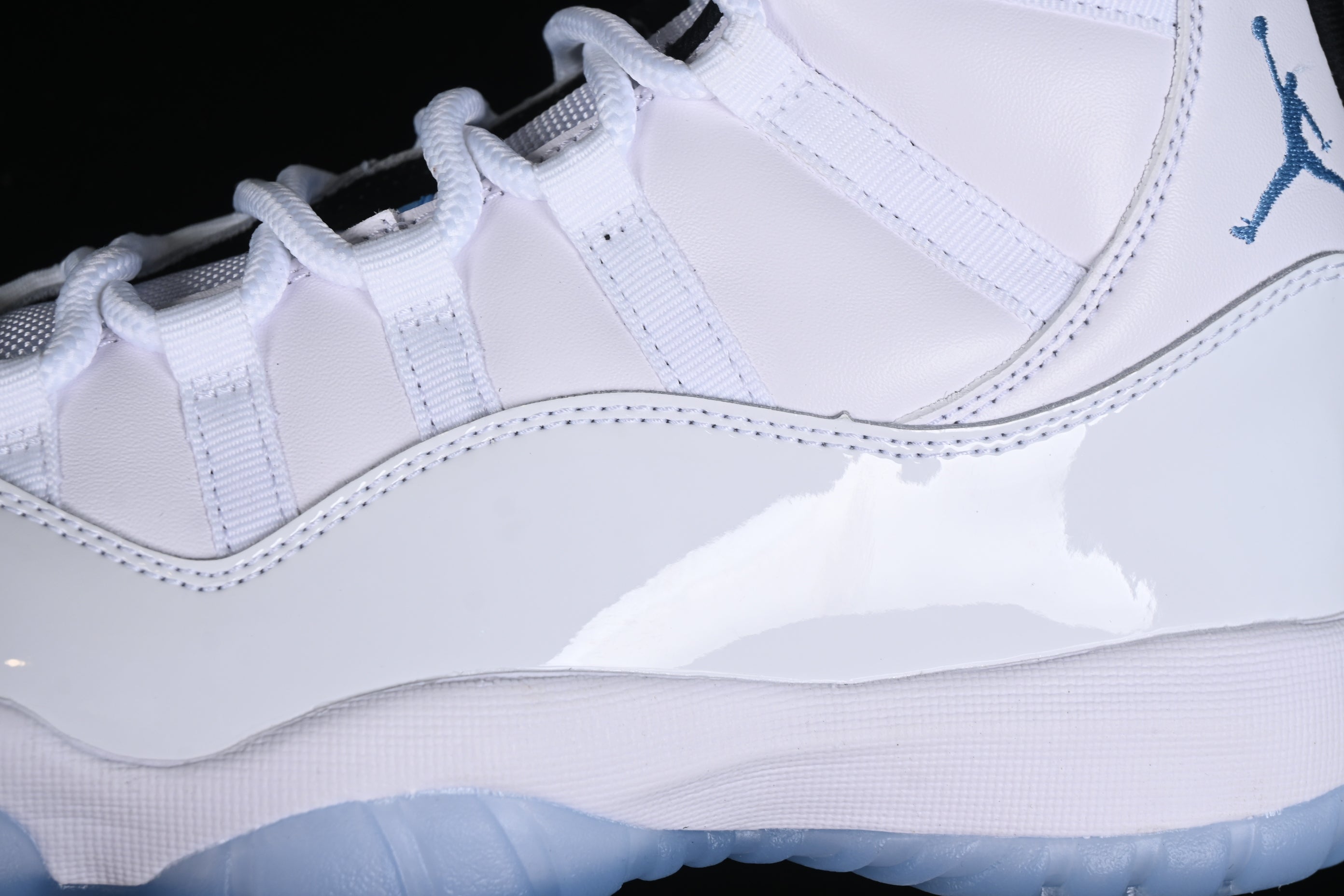Air Jordan 11 AJ11 Retro - Legend Blue