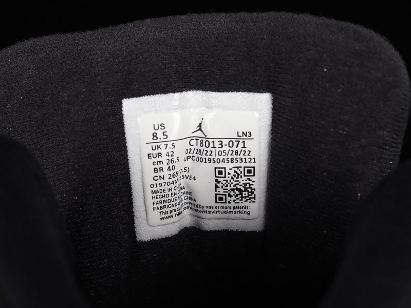 Air Jordan 12 Retro - Black Taxi
