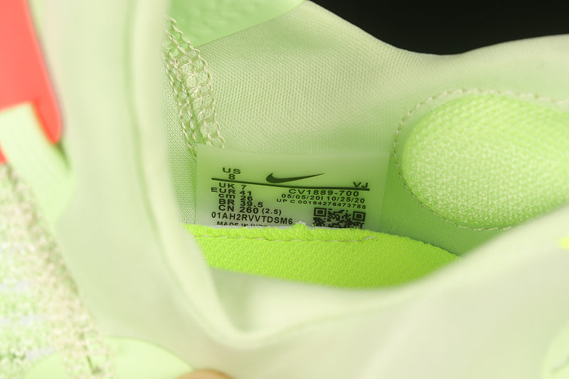 NikeUnisex Air Zoom Tempo Next% - Barely Volt