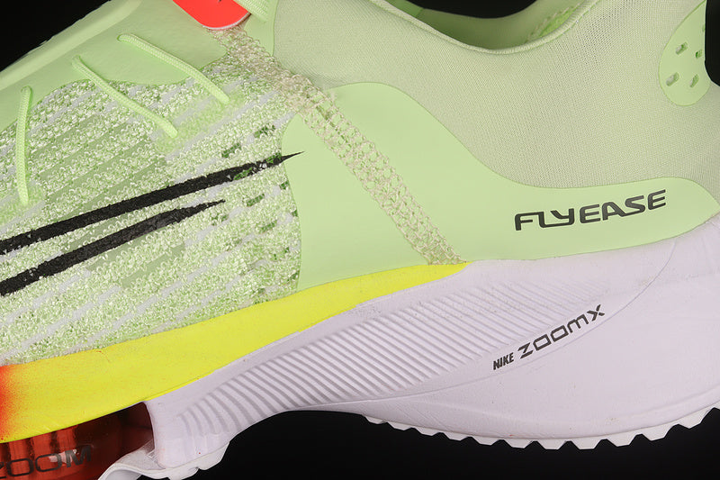 NikeUnisex Air Zoom Tempo Next% - Barely Volt