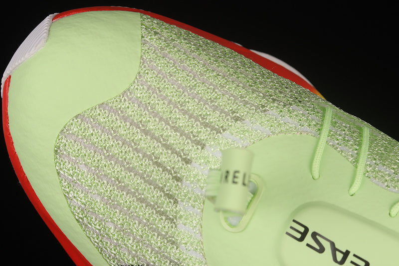 NikeUnisex Air Zoom Tempo Next% - Barely Volt