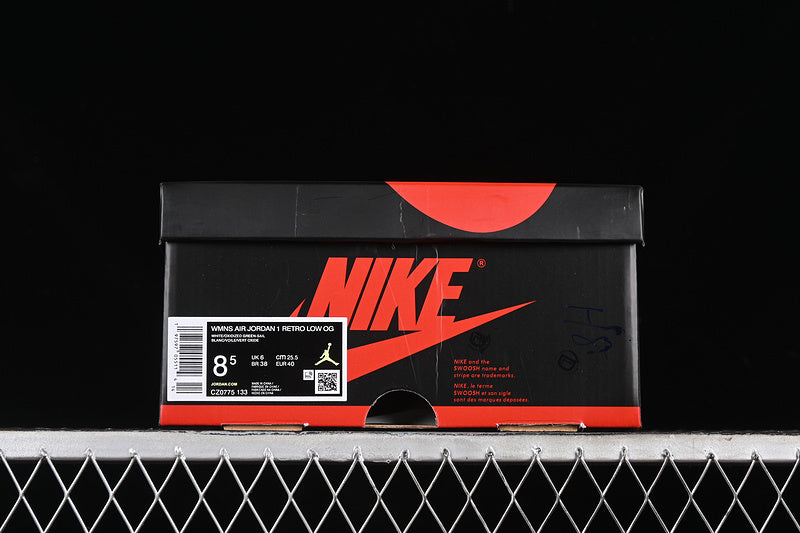 Air Jordan 1 AJ1 Retro Low - Oxidized Green
