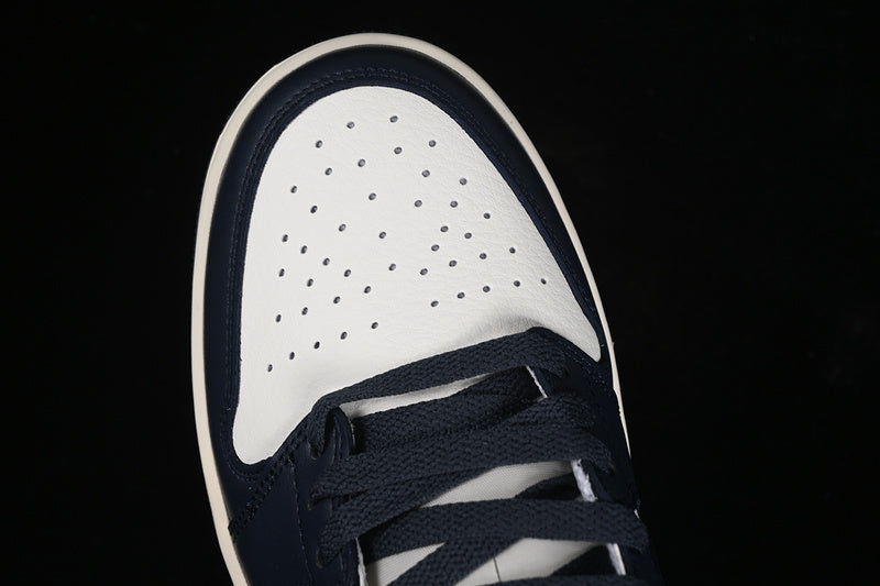 Air Jordan 1 AJ1 Low OG - Obsidian UNC