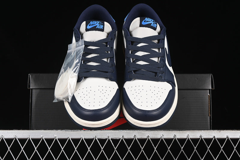 Air Jordan 1 AJ1 Low OG - Obsidian UNC