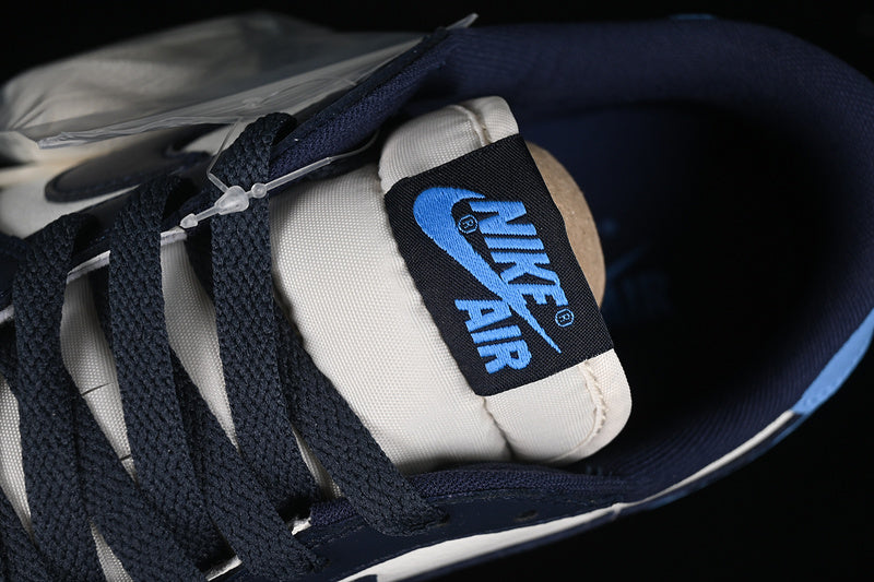 Air Jordan 1 AJ1 Low OG - Obsidian UNC