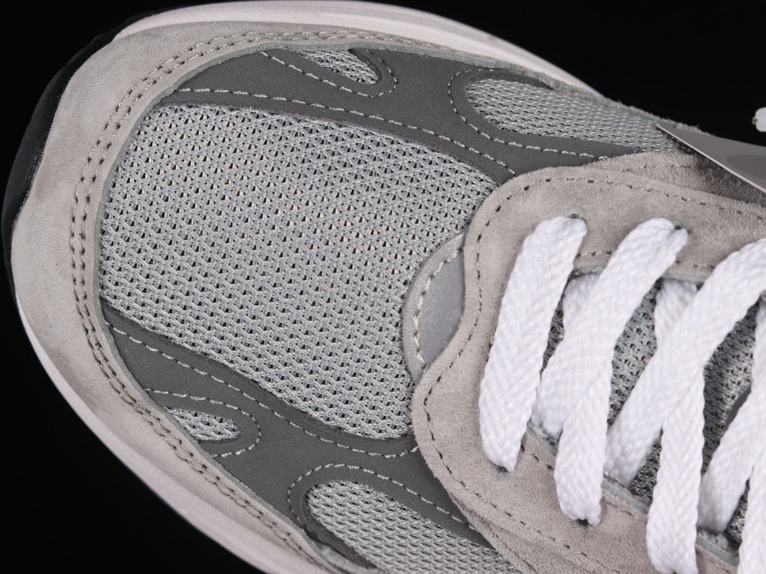 New Balancee 993 - Grey/White
