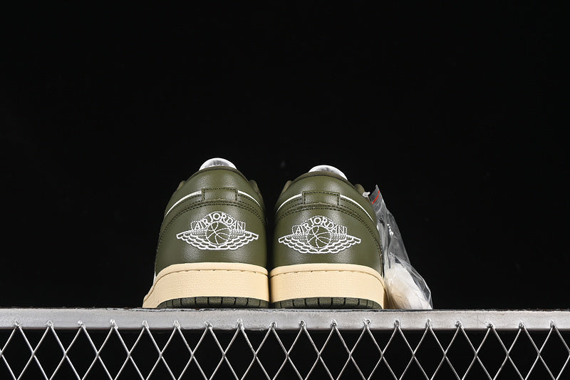 Air Jordan 1 AJ1 Low - Medium Olive