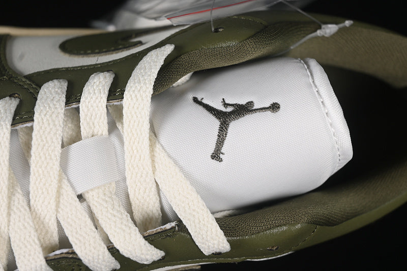 Air Jordan 1 AJ1 Low - Medium Olive