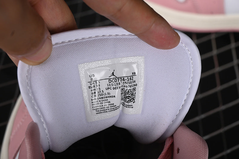 Air Jordan 1 AJ1 Low - Pink Oxford
