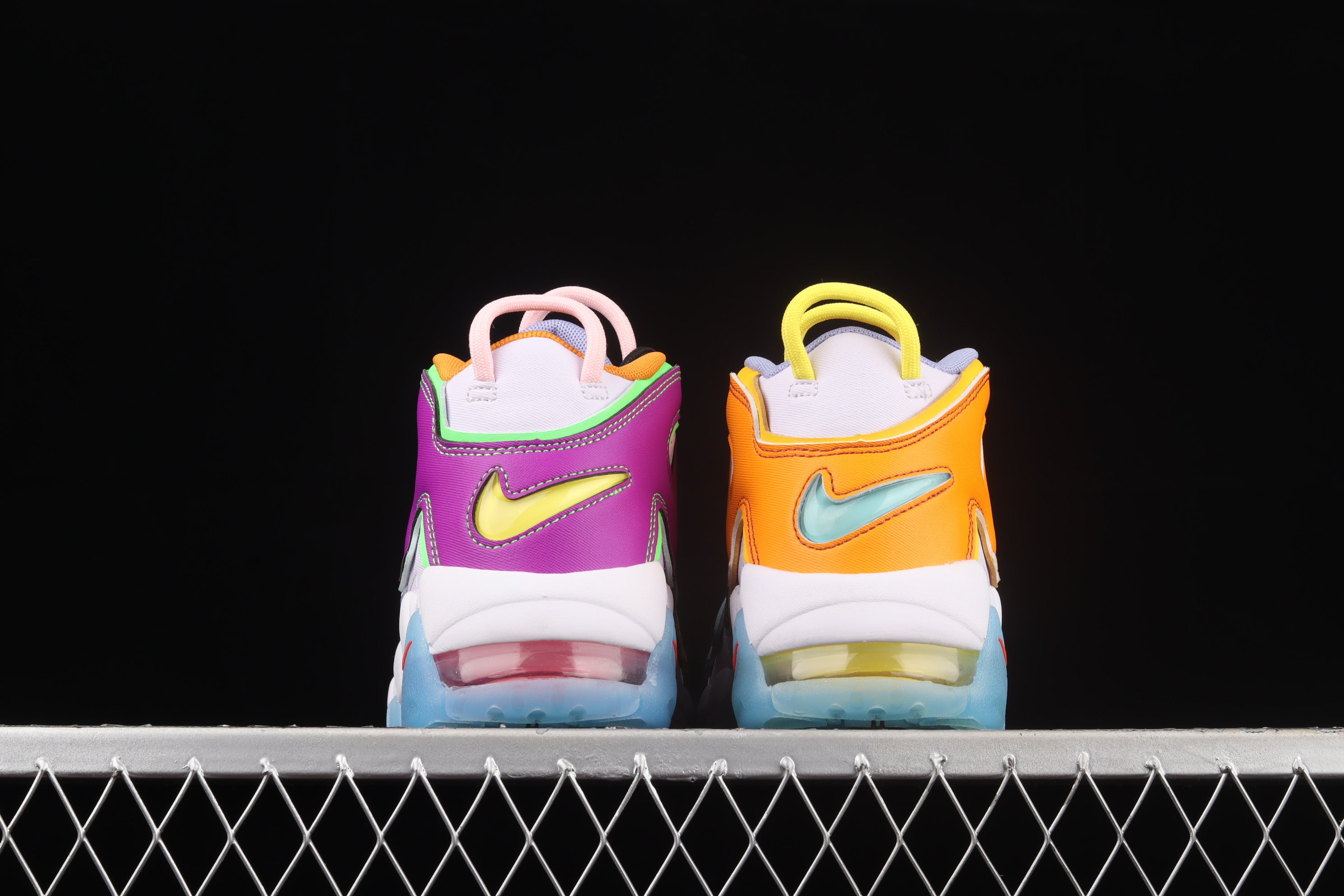 NikeUnisex Uptempo - Multi-Color