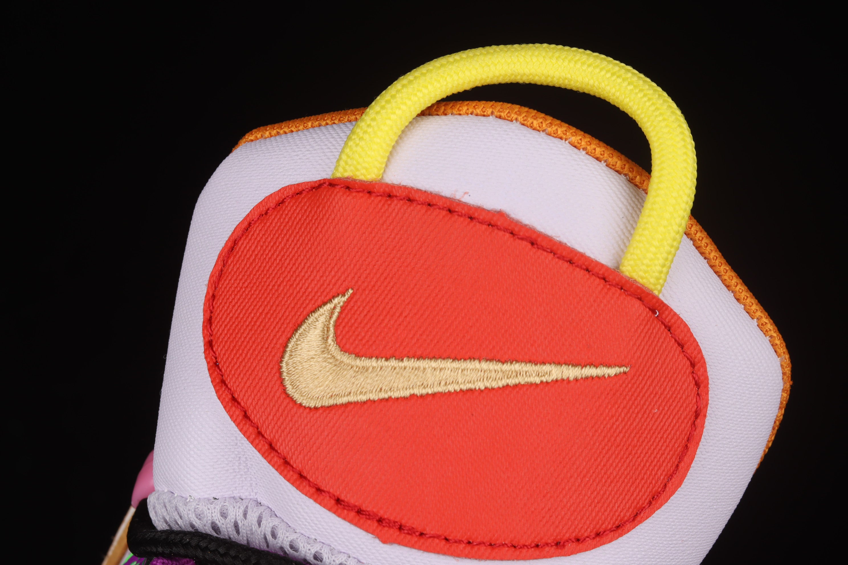 NikeUnisex Uptempo - Multi-Color