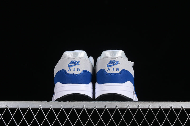 NikeUnisex Air Max 1 AM1 - White Blue