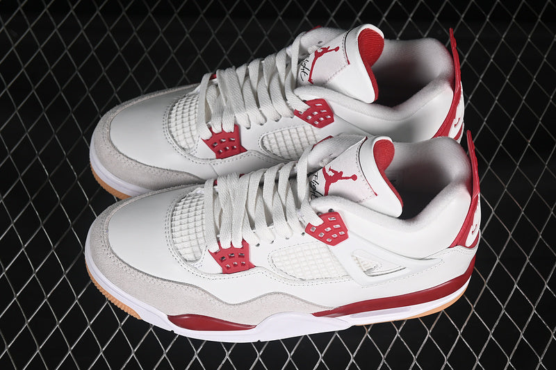 Air Jordan 4 AJ4 Retro - Varsity Red