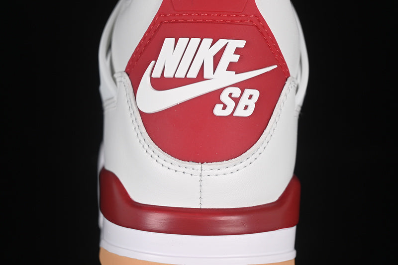 Air Jordan 4 AJ4 Retro - Varsity Red