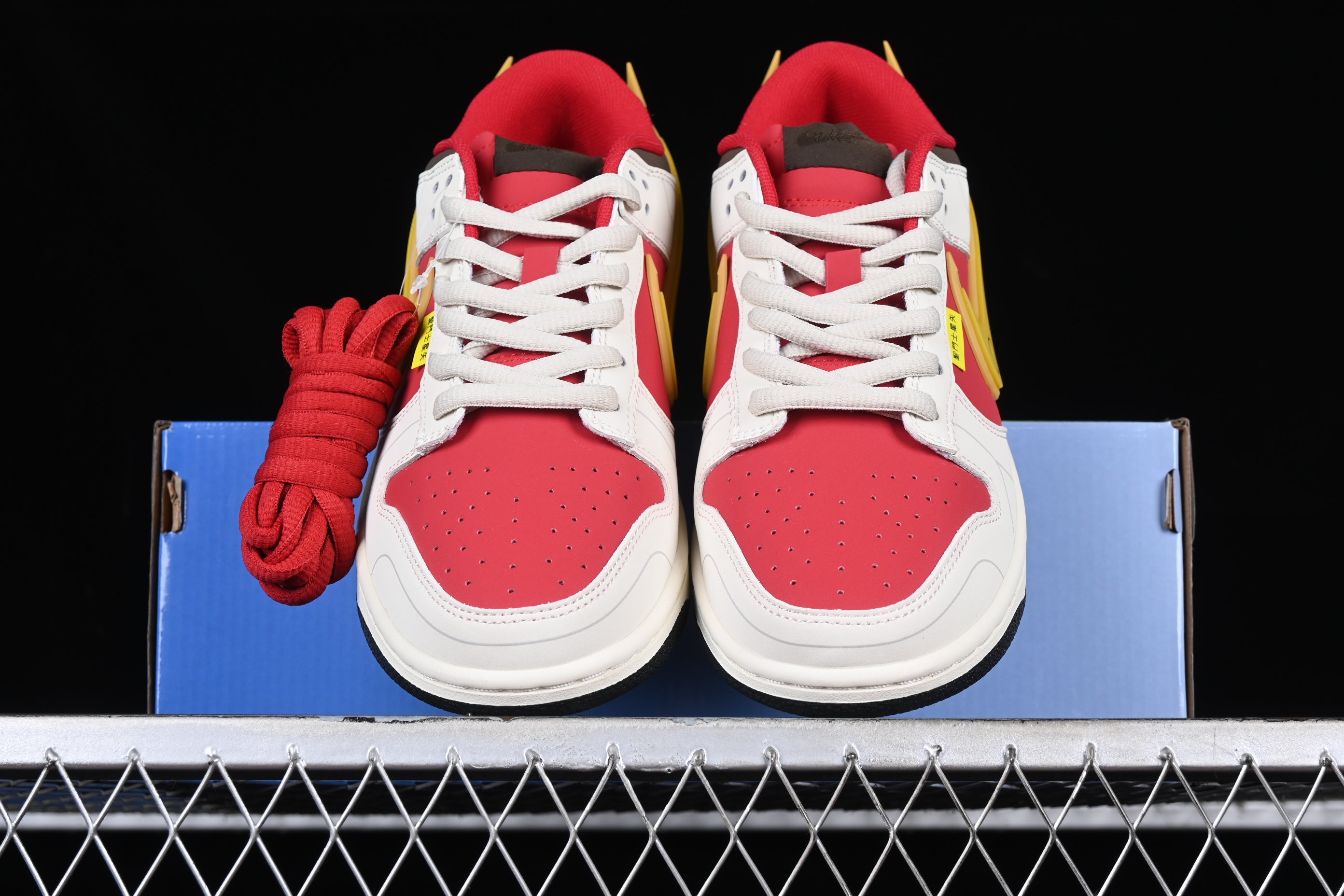 NikeSB Dunk Low X Saint Seiya - Red Gold