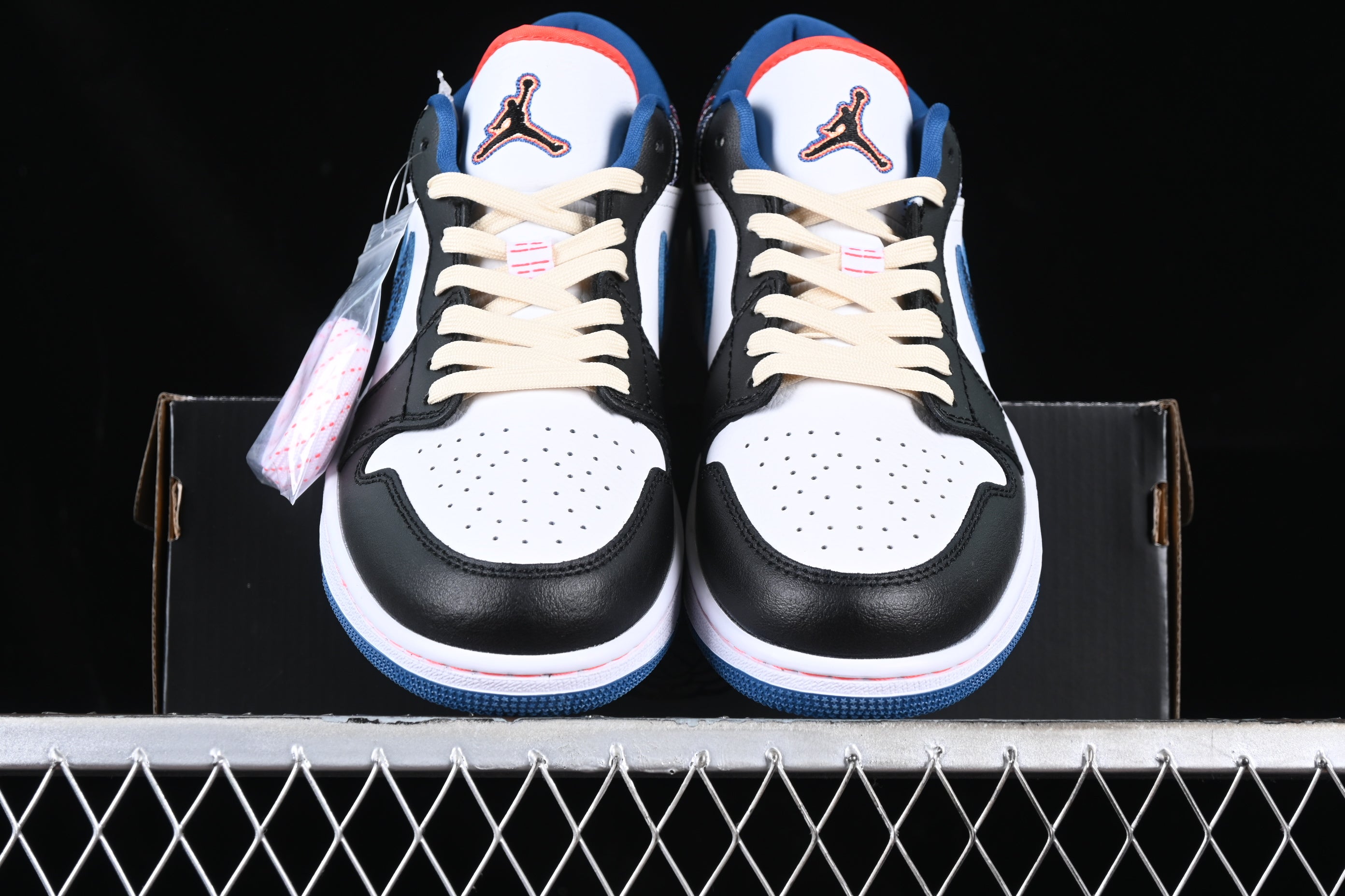 Air Jordan 1 AJ1 Low - Industrial Blue