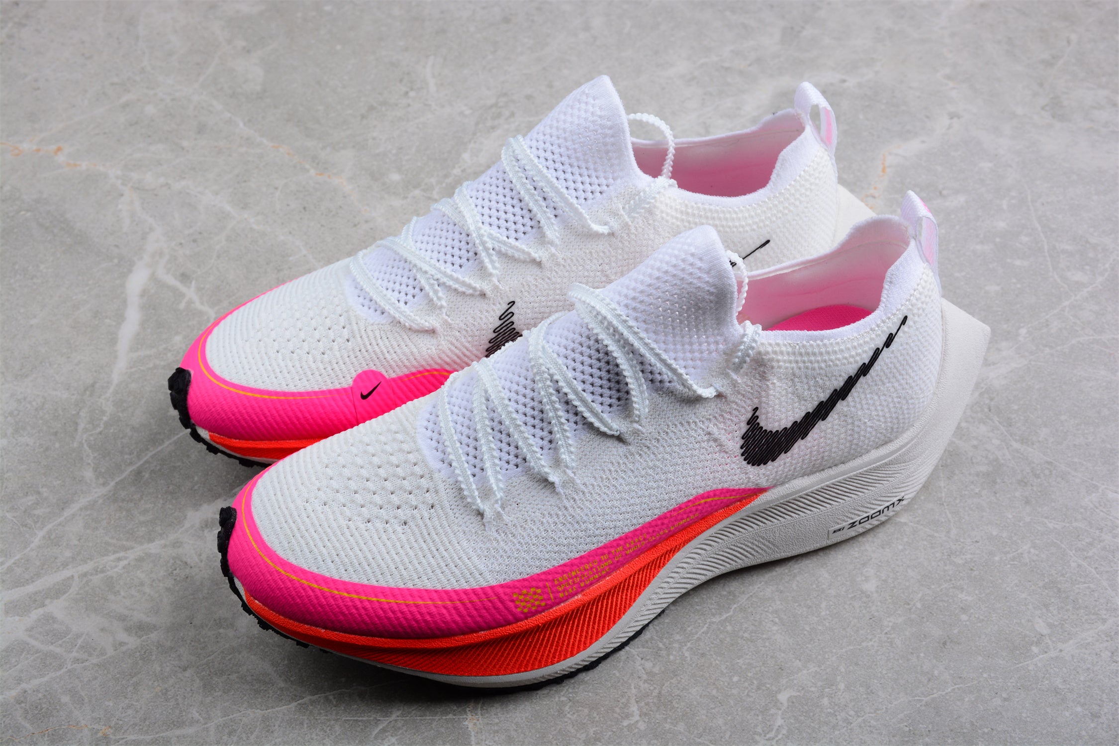 NikeUnisex ZoomX Vaporfly Next - White