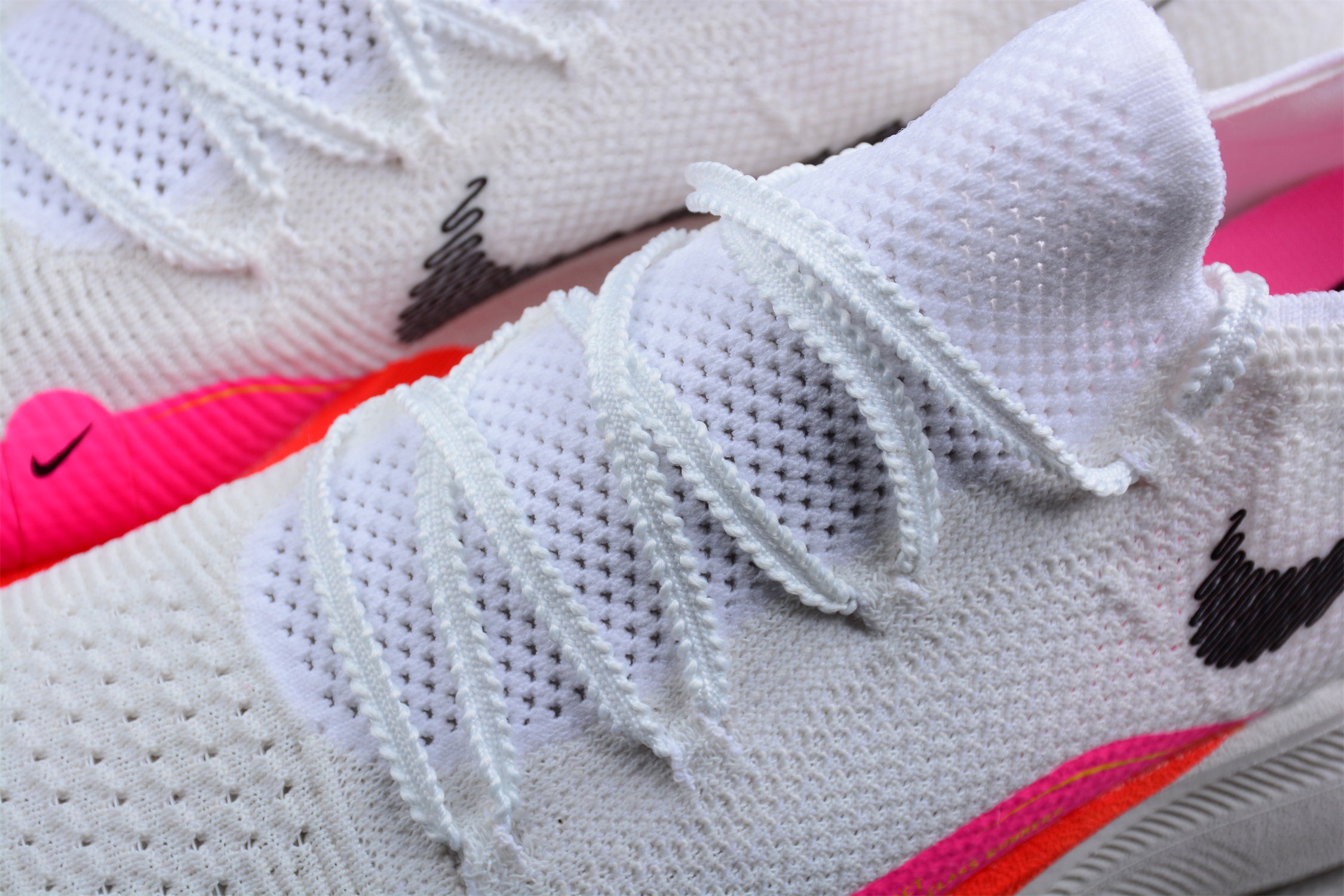 NikeUnisex ZoomX Vaporfly Next - White