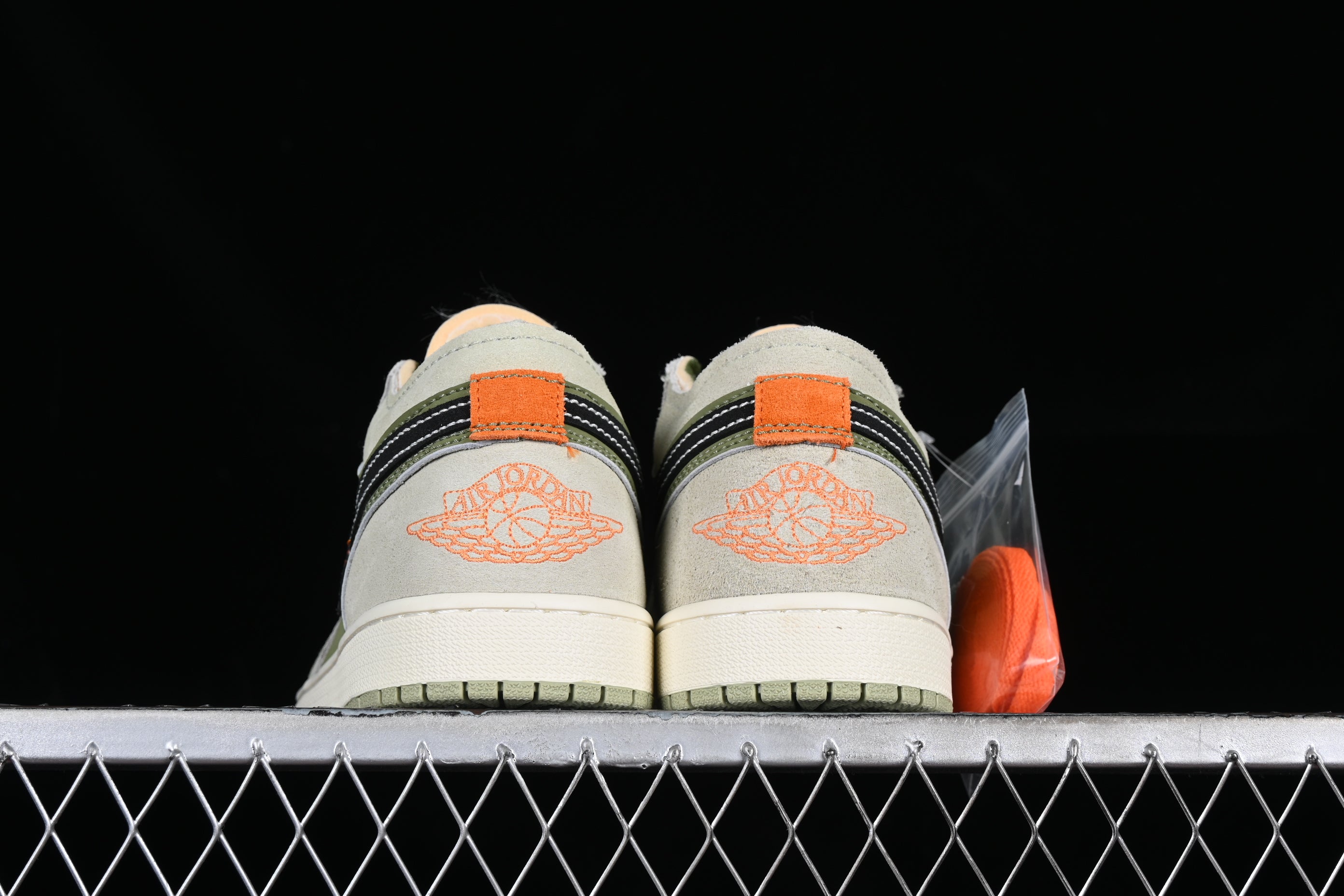 Air Jordan 1 AJ1 Low - Craft Light