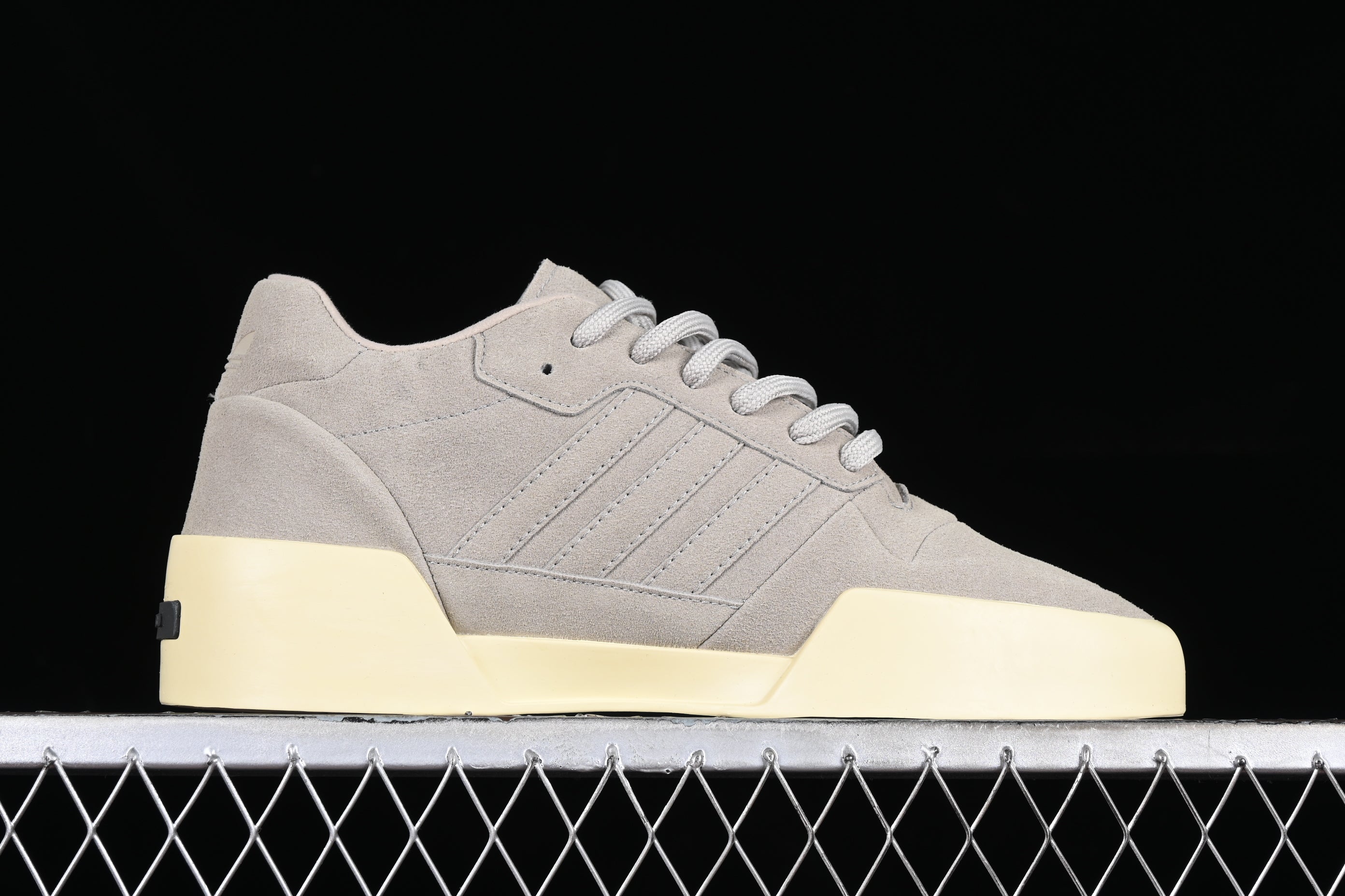 adidasUnisex x Fear Of God Athletics 86 - talc