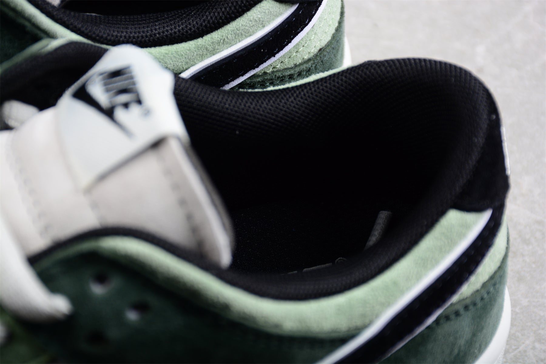 Otomo Katsuhiro x NikeSB Dunk Low - Ost Green