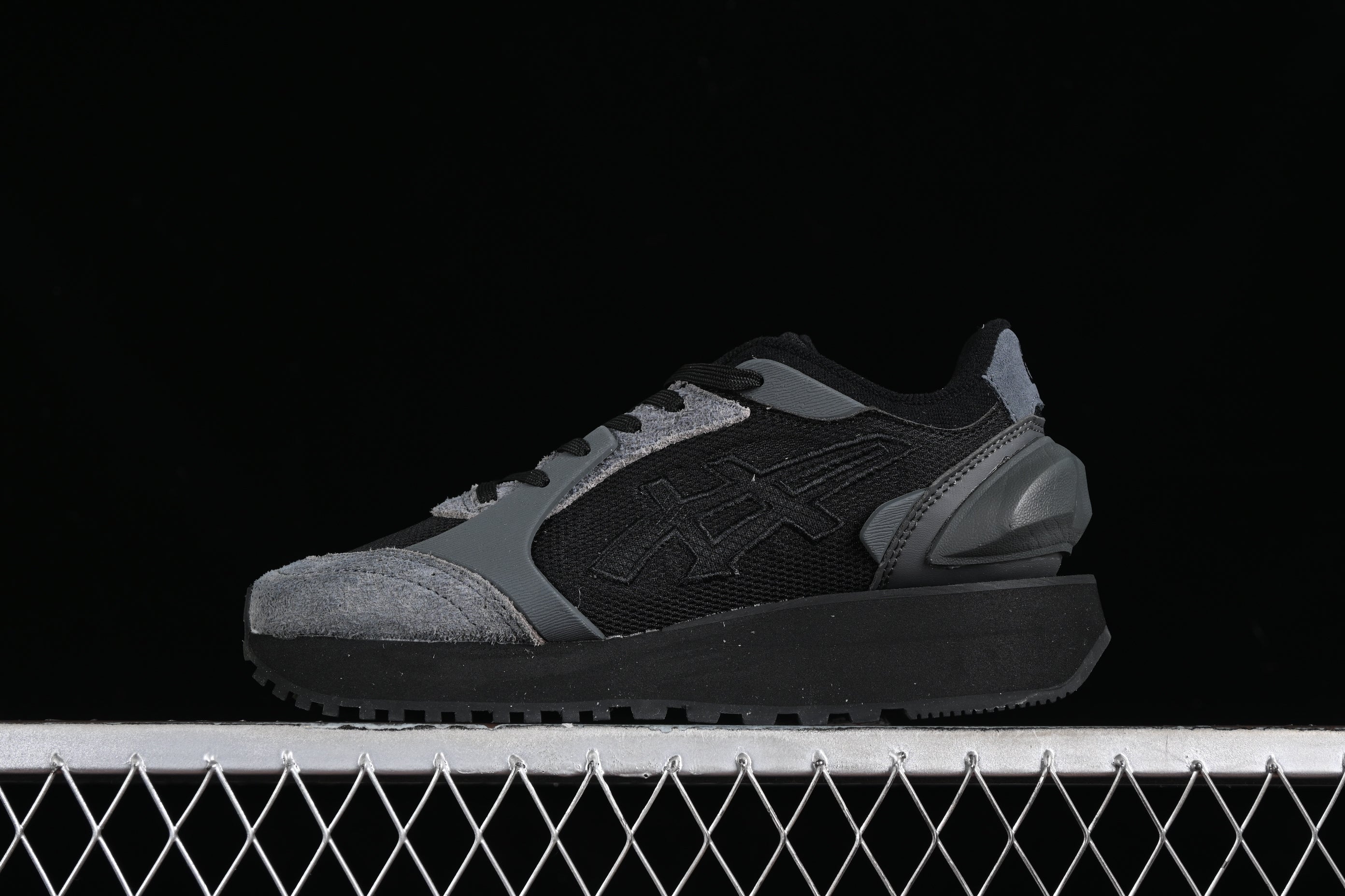 Onitsuka Tiger Moage Co - Black/Grey