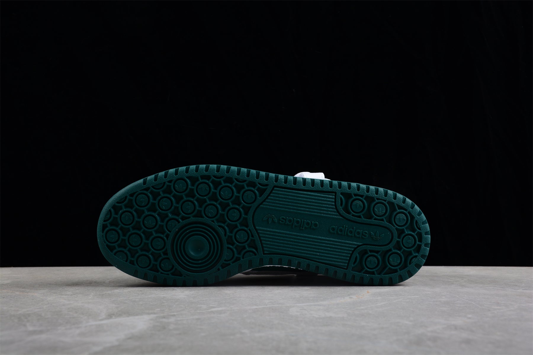 adidasUnisex Forum Exhibit - Collegiate Green