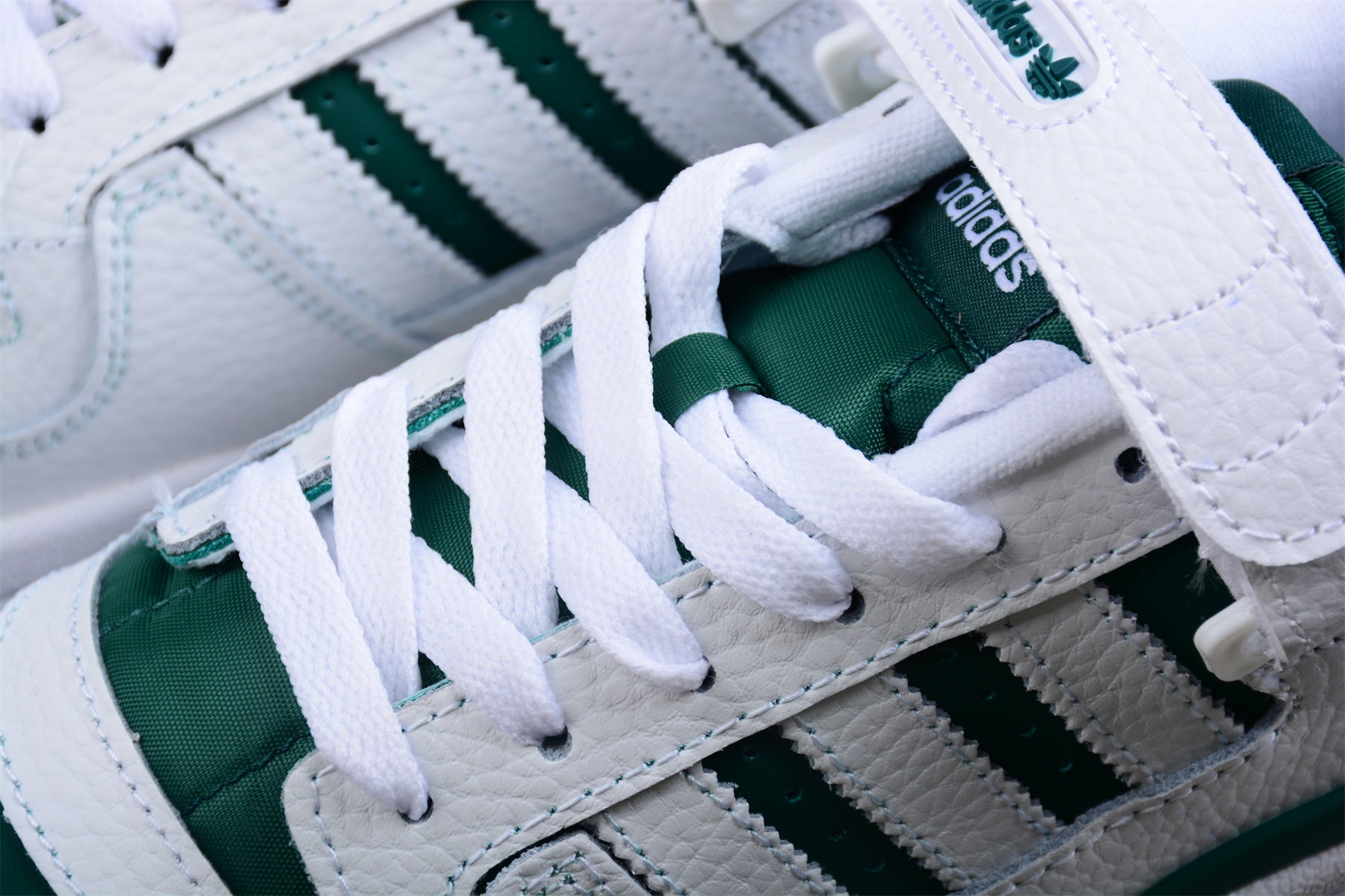 adidasUnisex Forum Exhibit - Collegiate Green