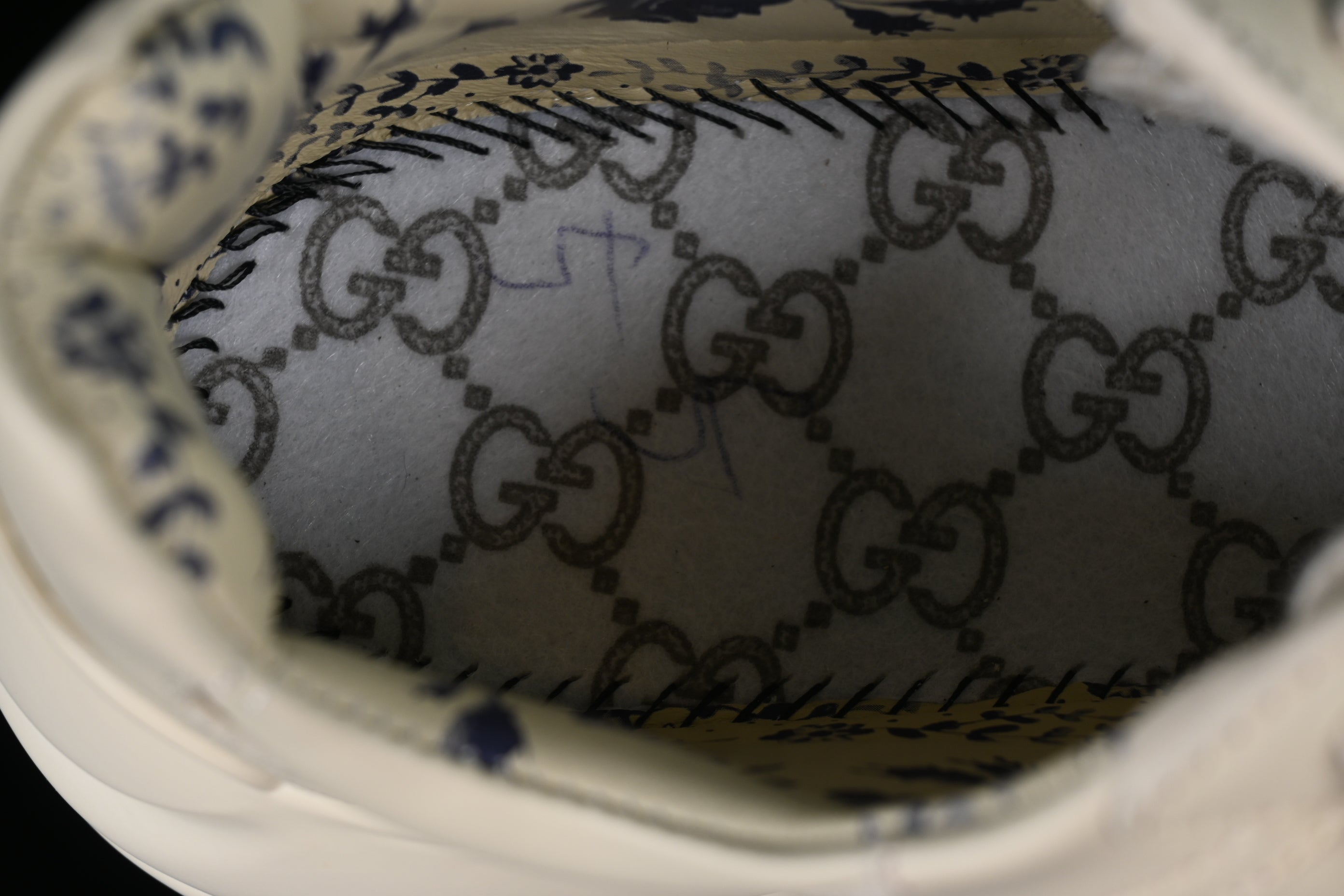 GucciUnisex Rhyton - Rainbow Glitter