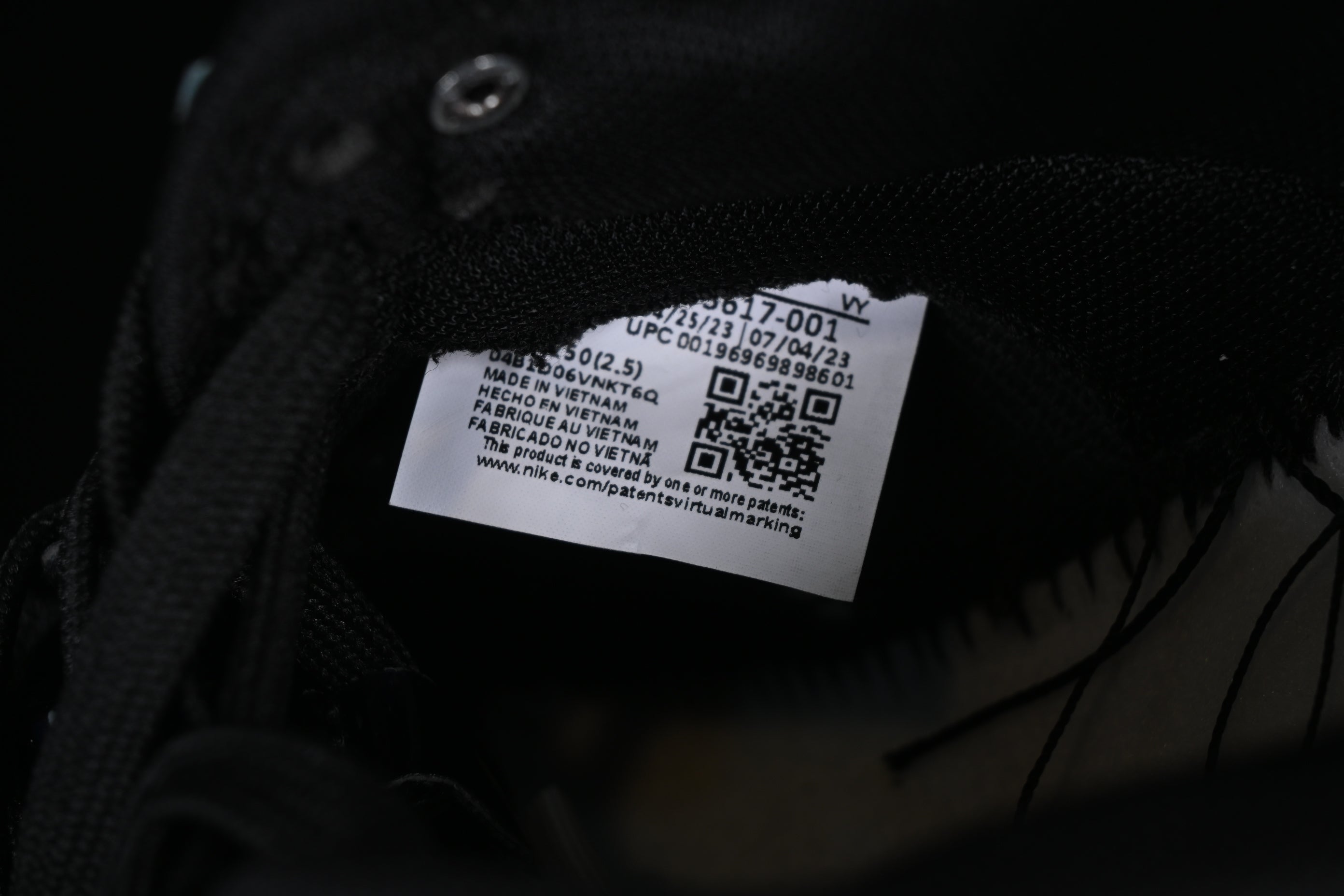 NikeSB Dunk Low - Hyperflat