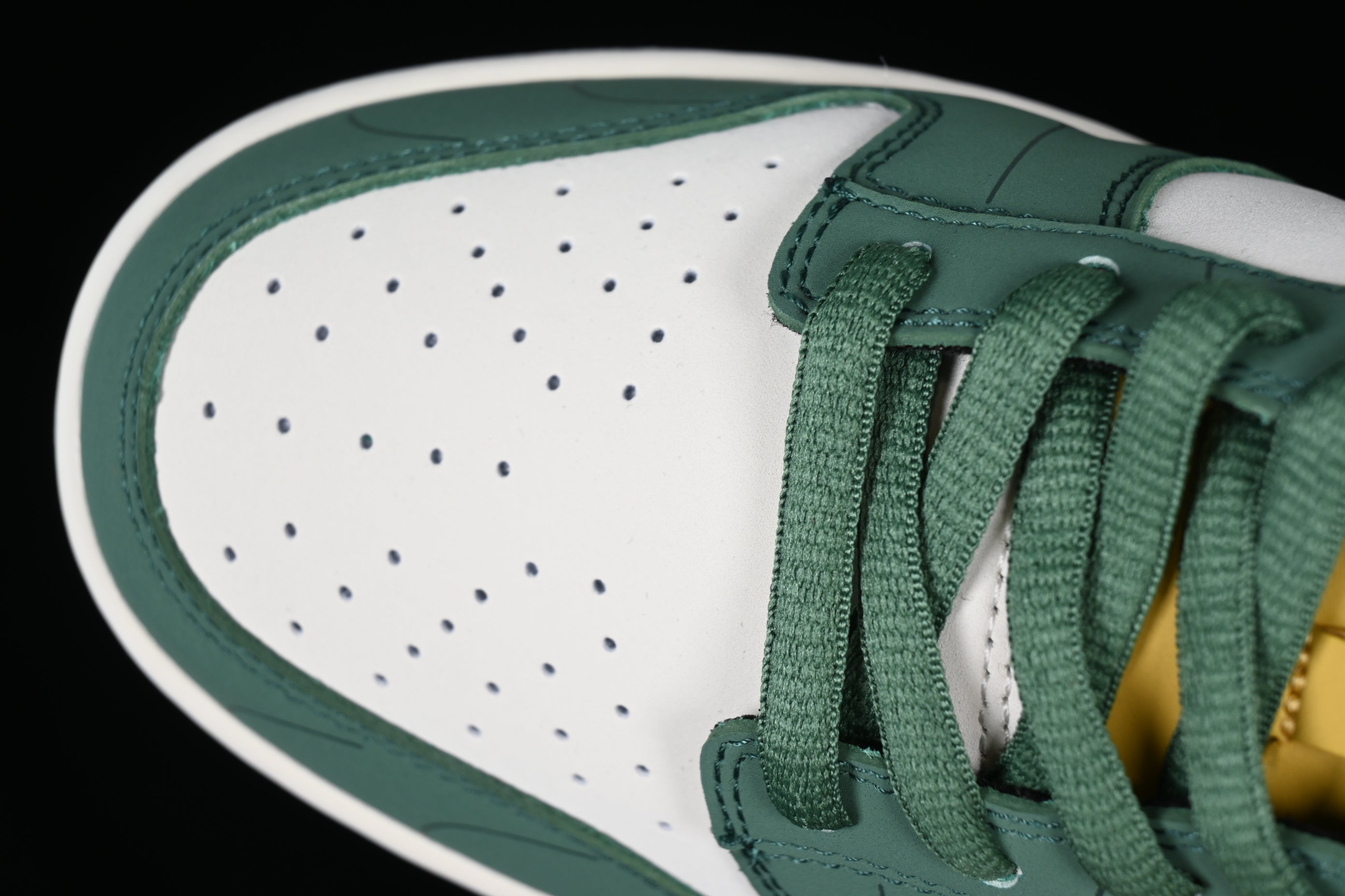 NikeMens SB Dunk Low Saint - Seiya Print