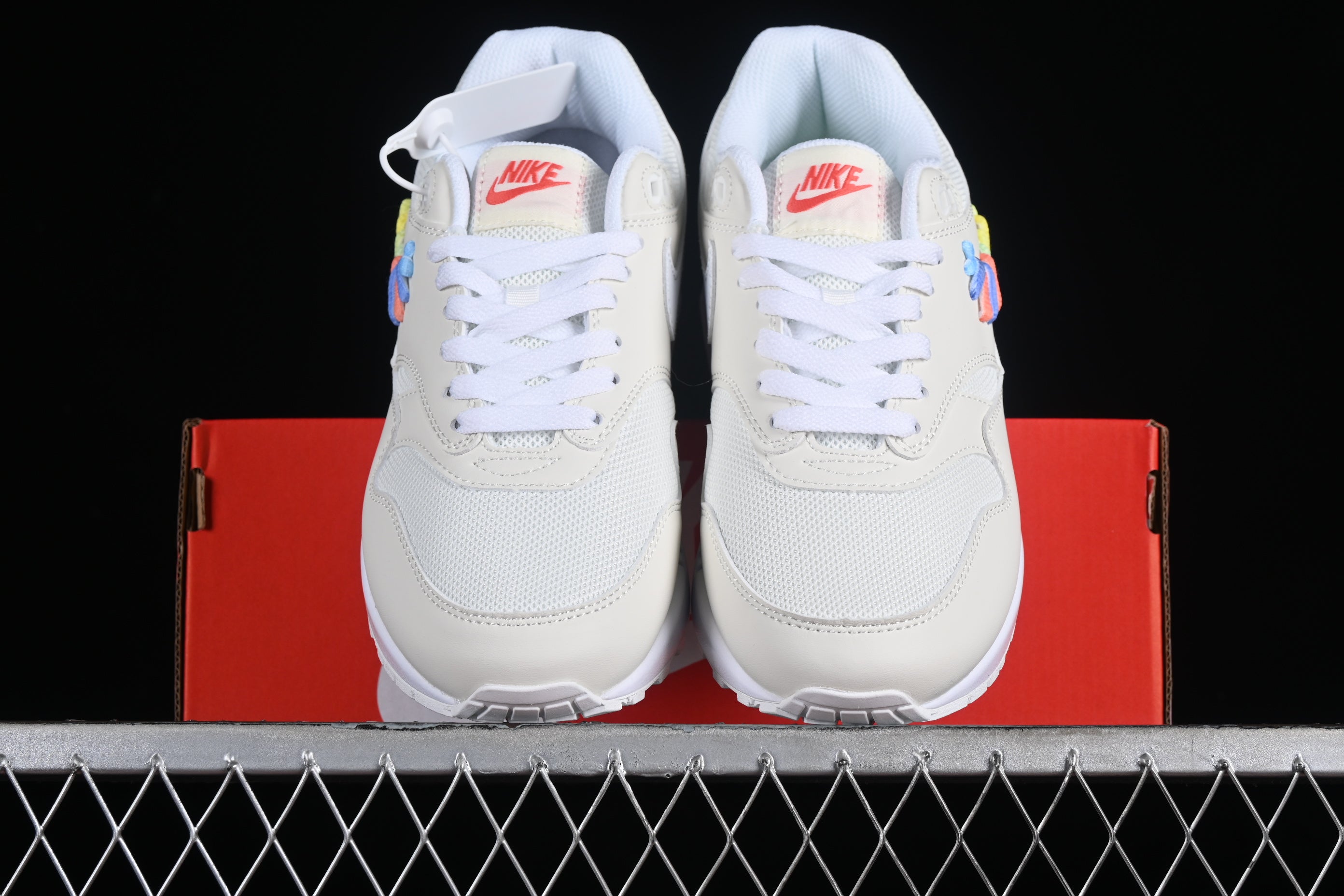 NikeUnisex Air Max 1 AM1 - Rainbow Swoosh