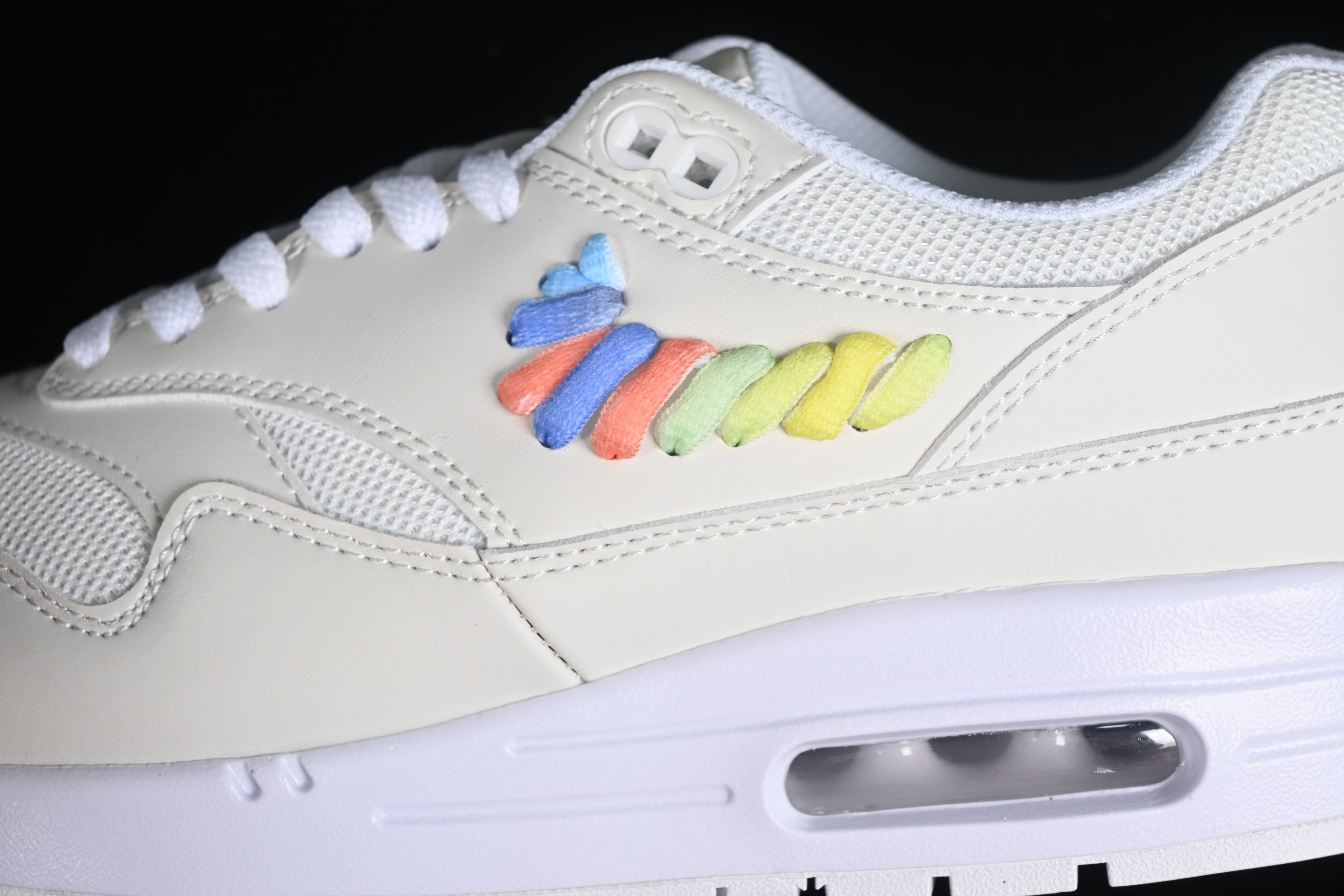 NikeUnisex Air Max 1 AM1 - Rainbow Swoosh