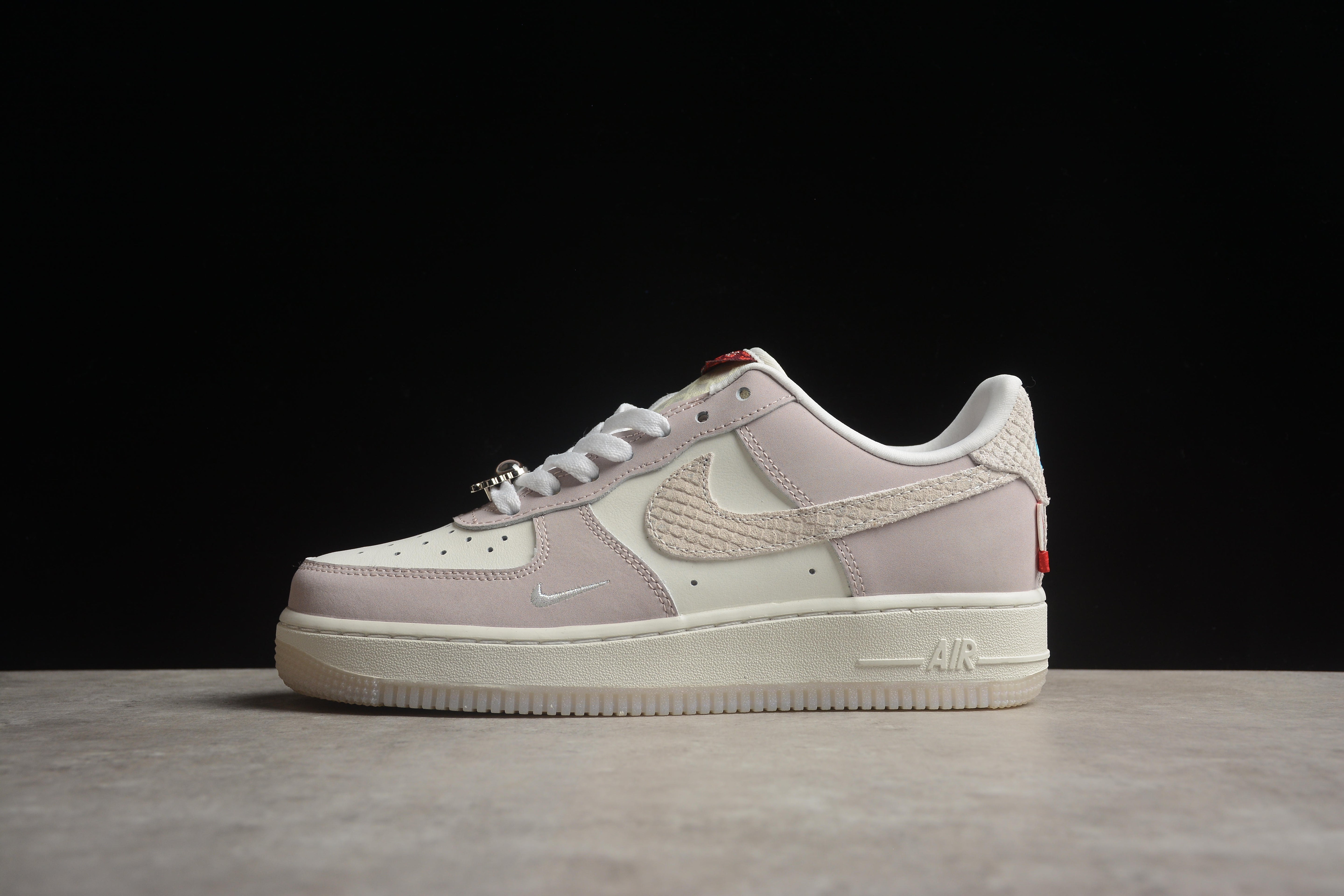 NikeUnisex Air Force 1 AF1 Low - Year of the Dragon