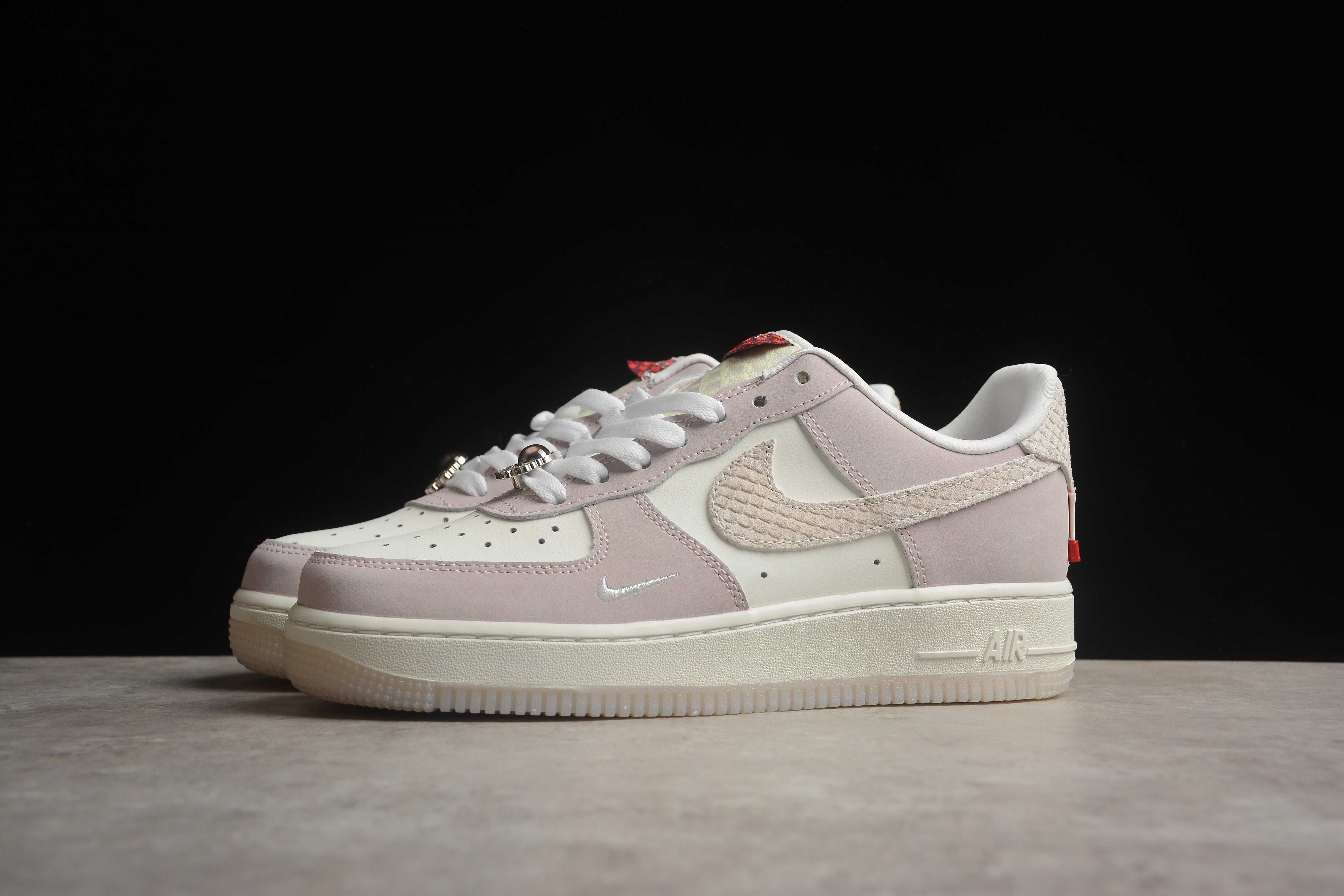 NikeUnisex Air Force 1 AF1 Low - Year of the Dragon