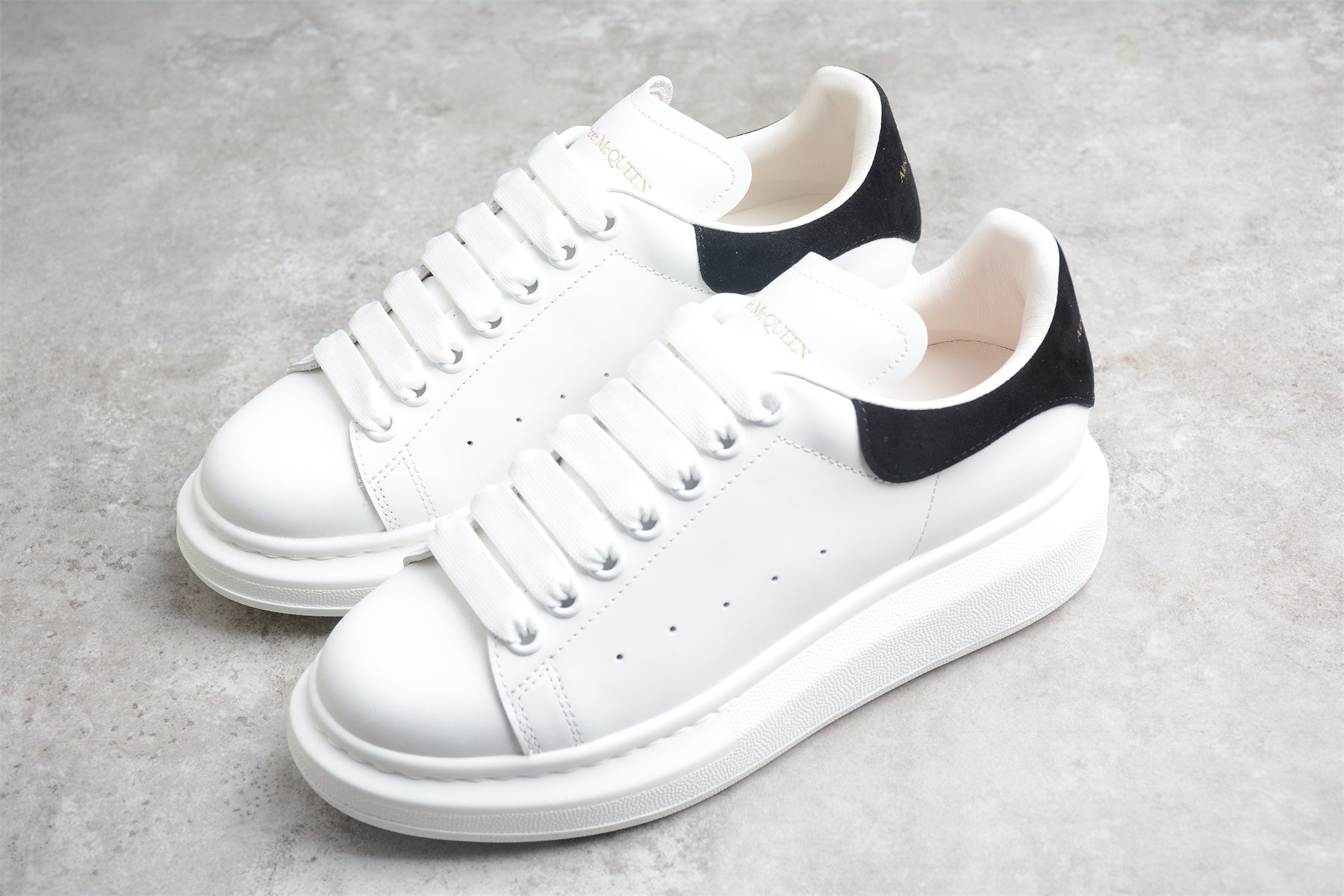 Unisex Alexander McQueen - White
