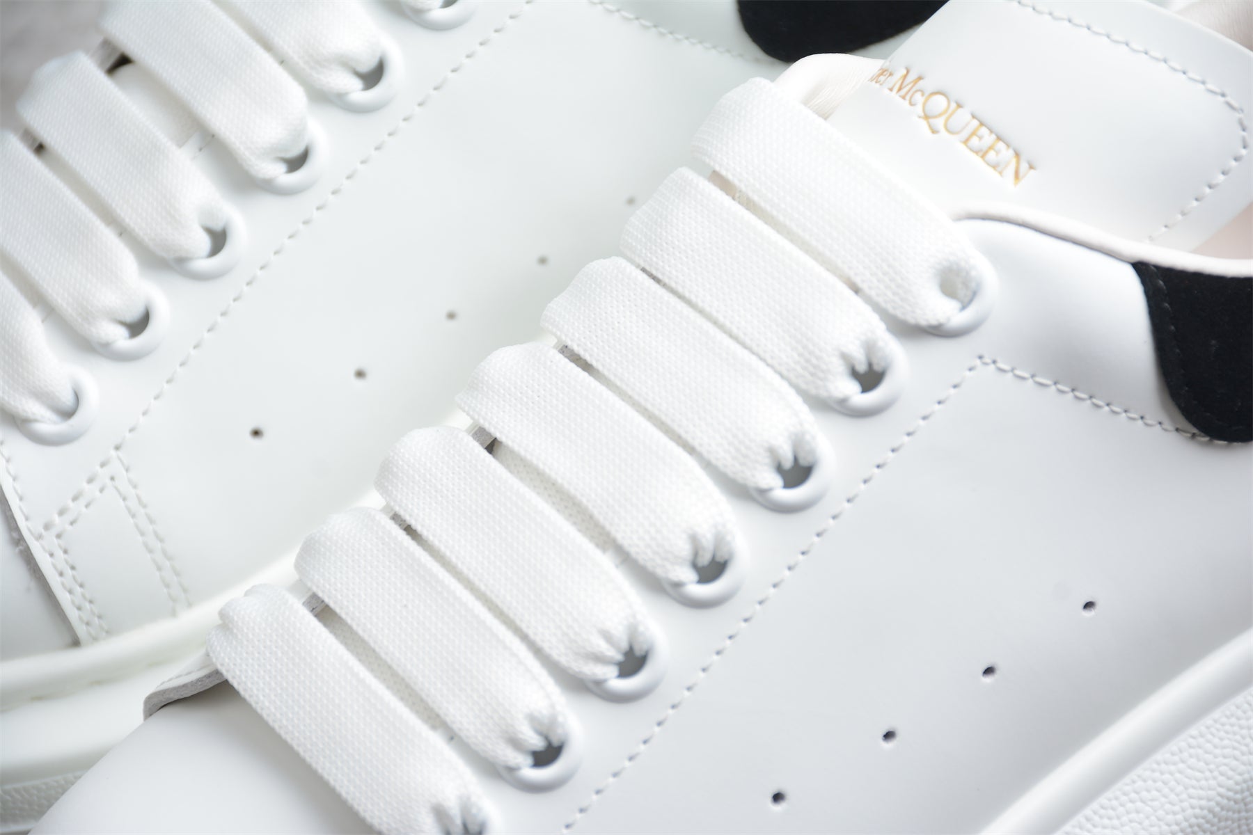 Unisex Alexander McQueen - White