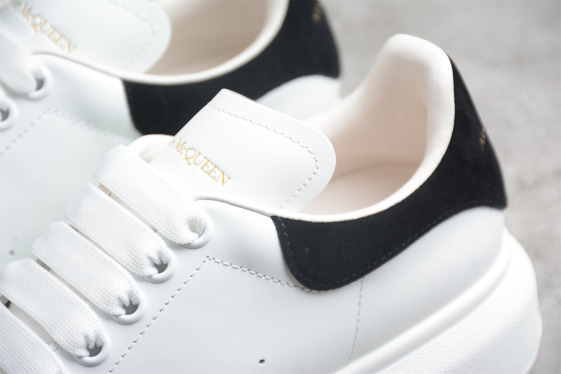 Unisex Alexander McQueen - White