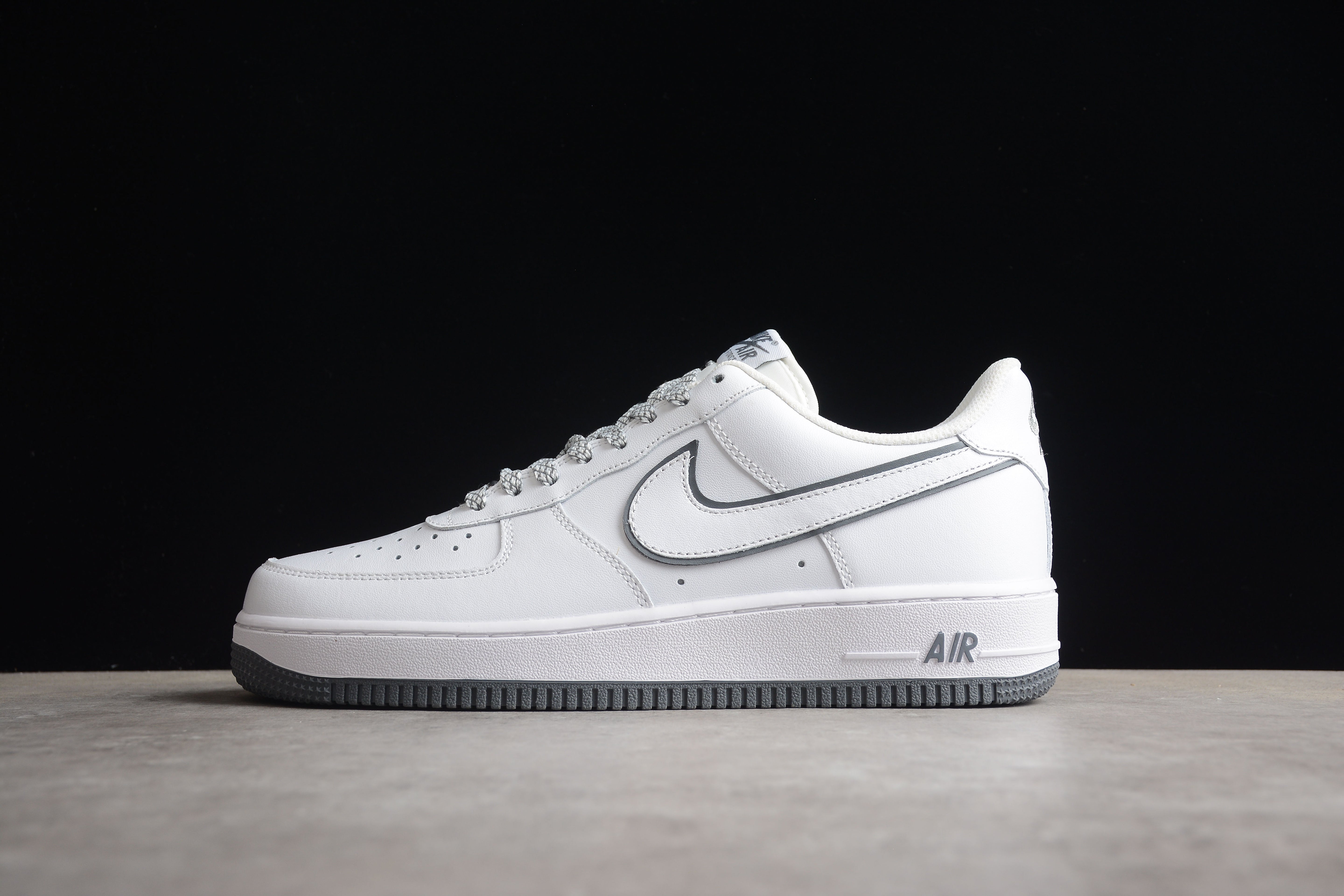 NikeUnisex Air Force 1 AF1 - White