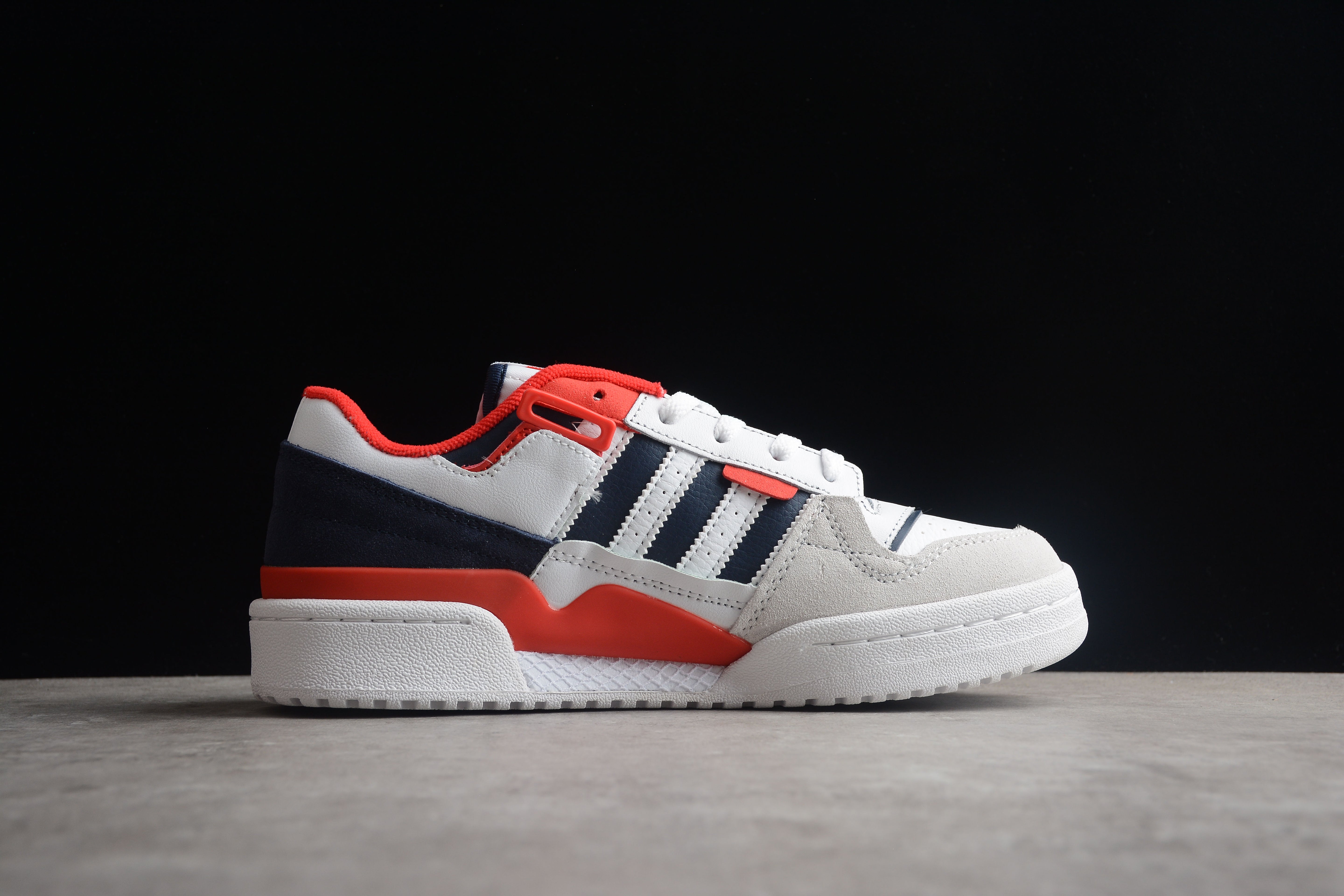 adidasUnisex Forum Exhibit Low - White