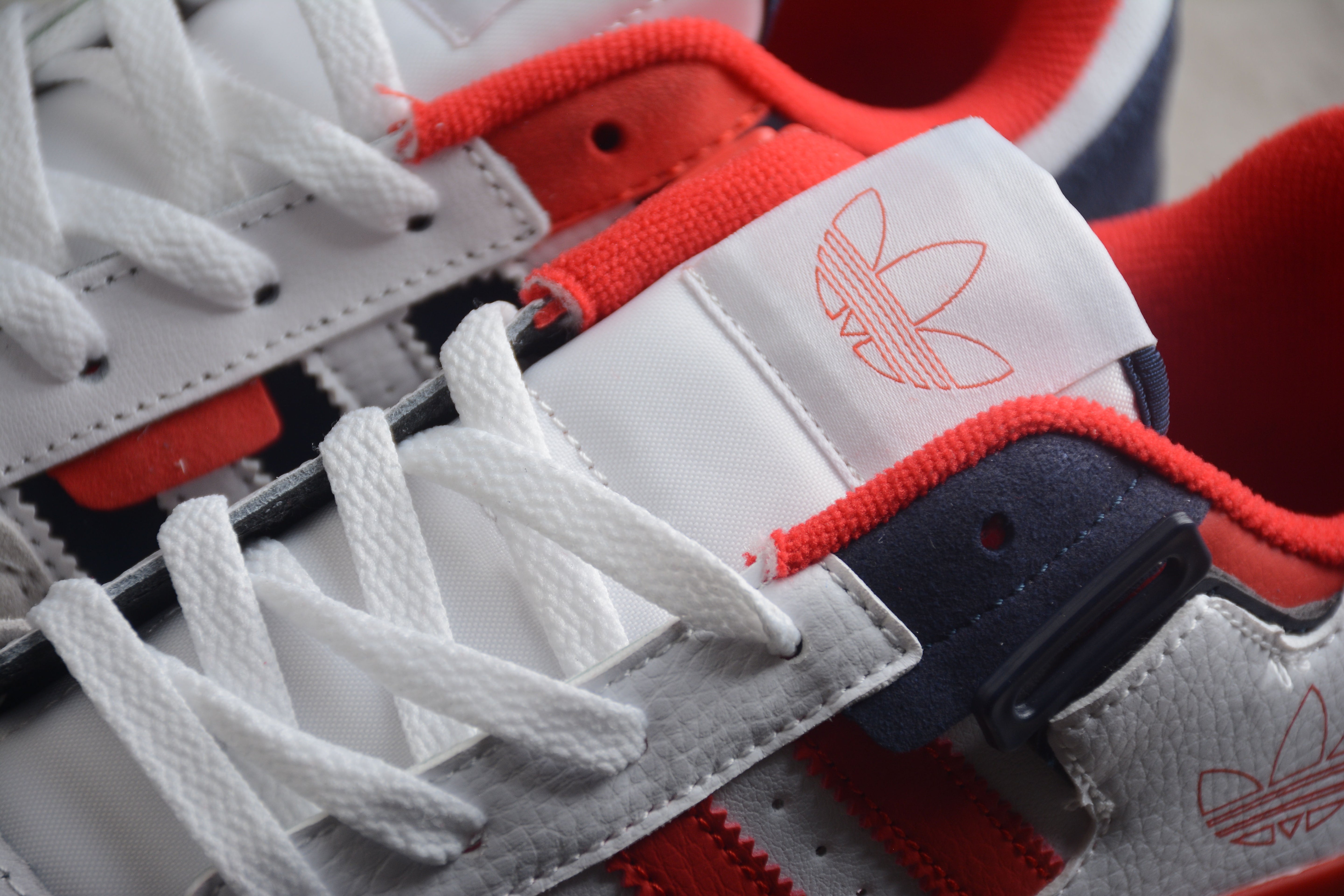 adidasUnisex Forum Exhibit Low - White