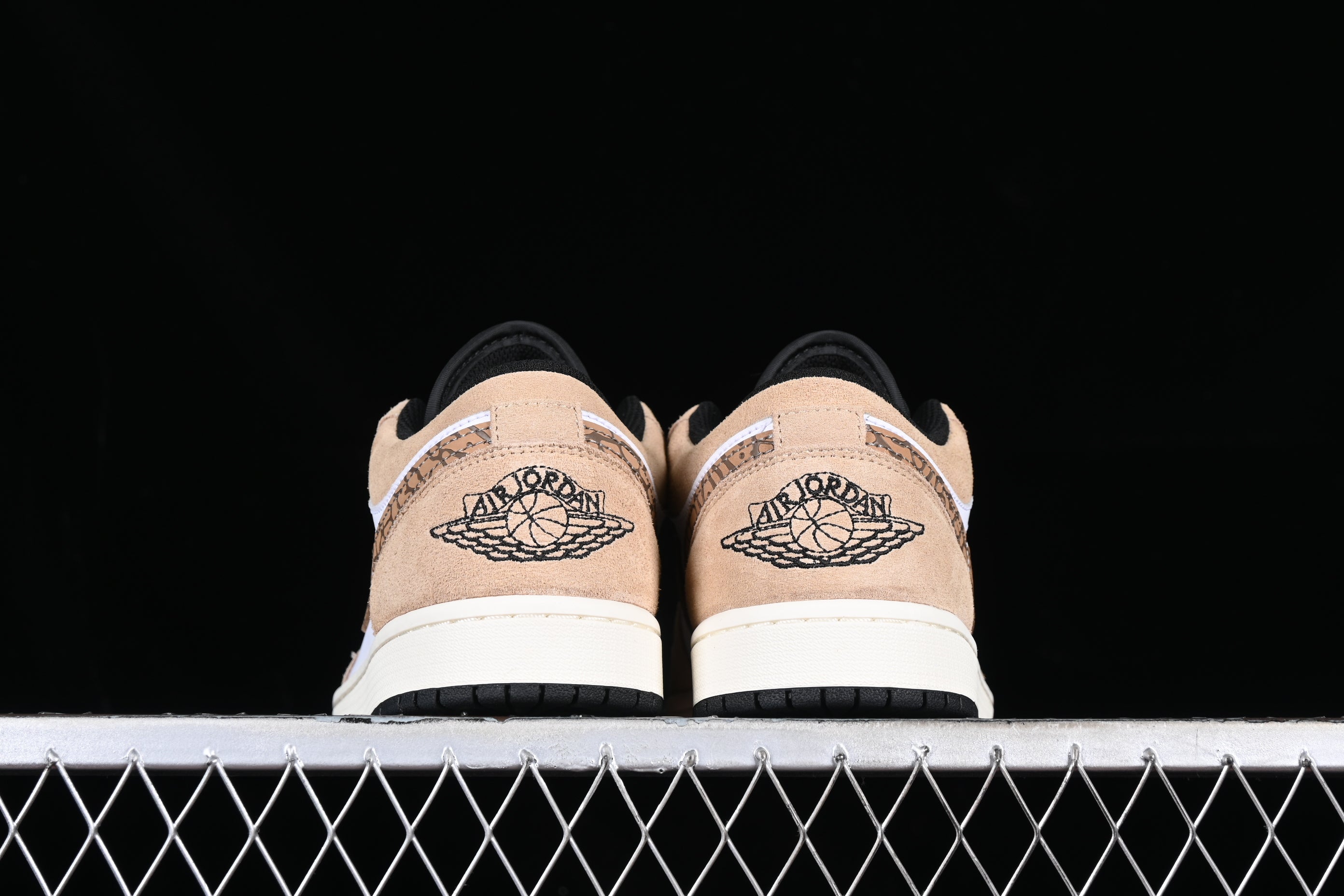 Air Jordan 1 AJ1 Low - Brown Elephant