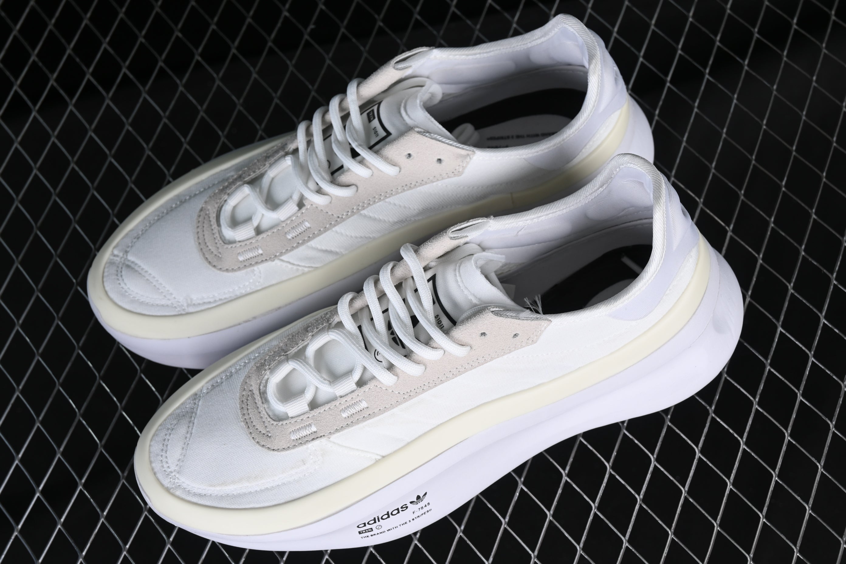adidasUnisex AdiFOM TRXN - White