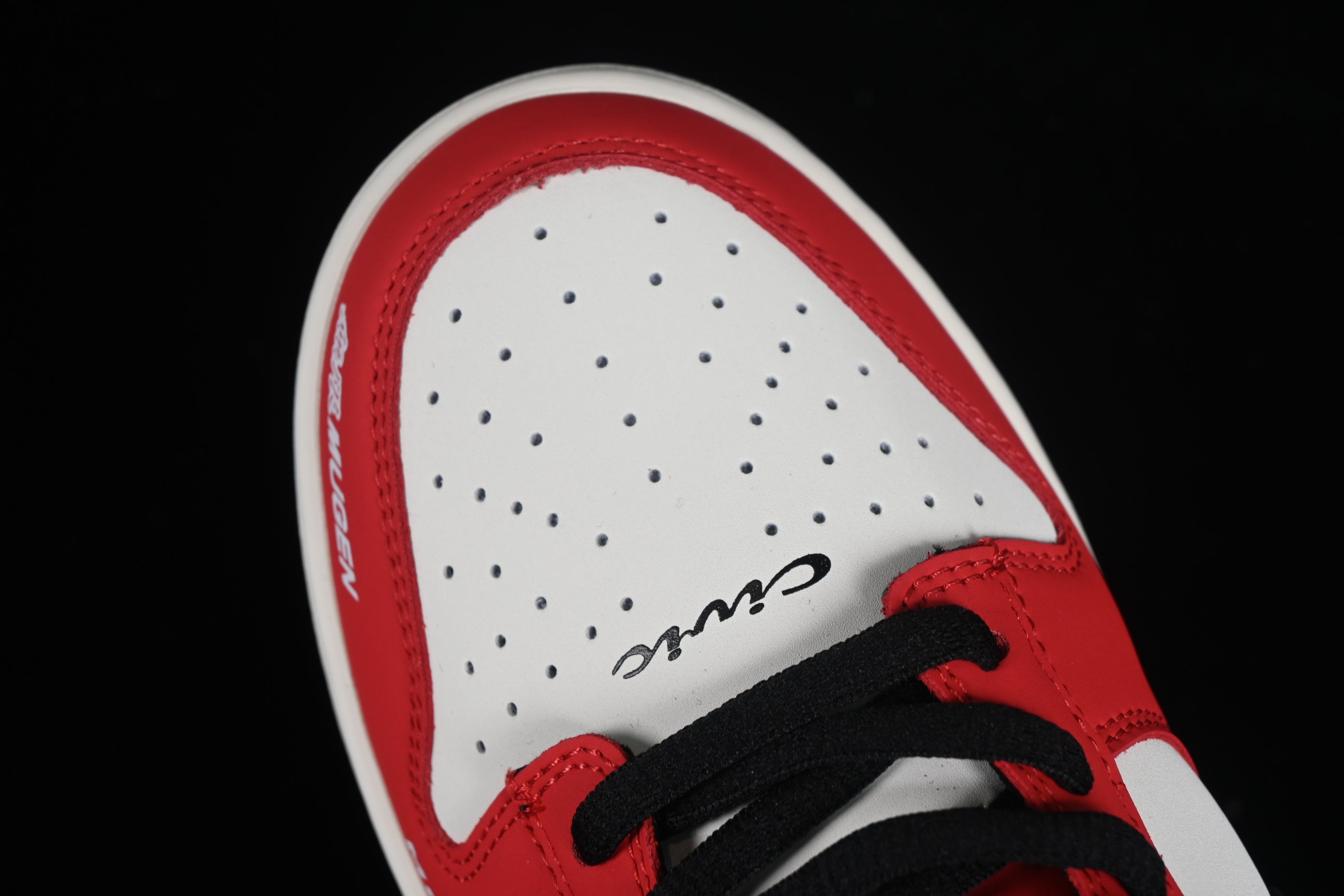 NikeUnisex SB Dunk - Suzuki