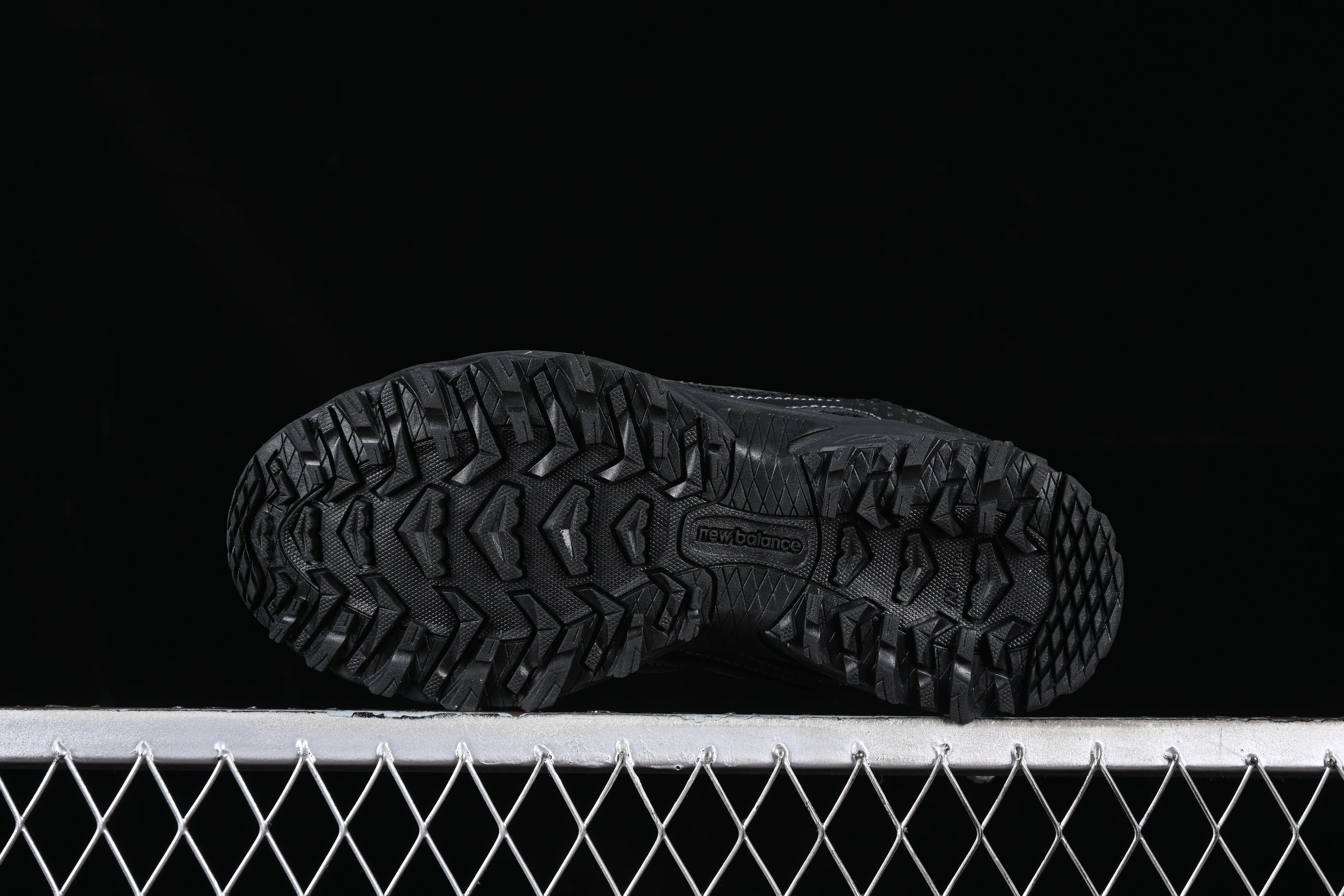 New Balance 610T - Black