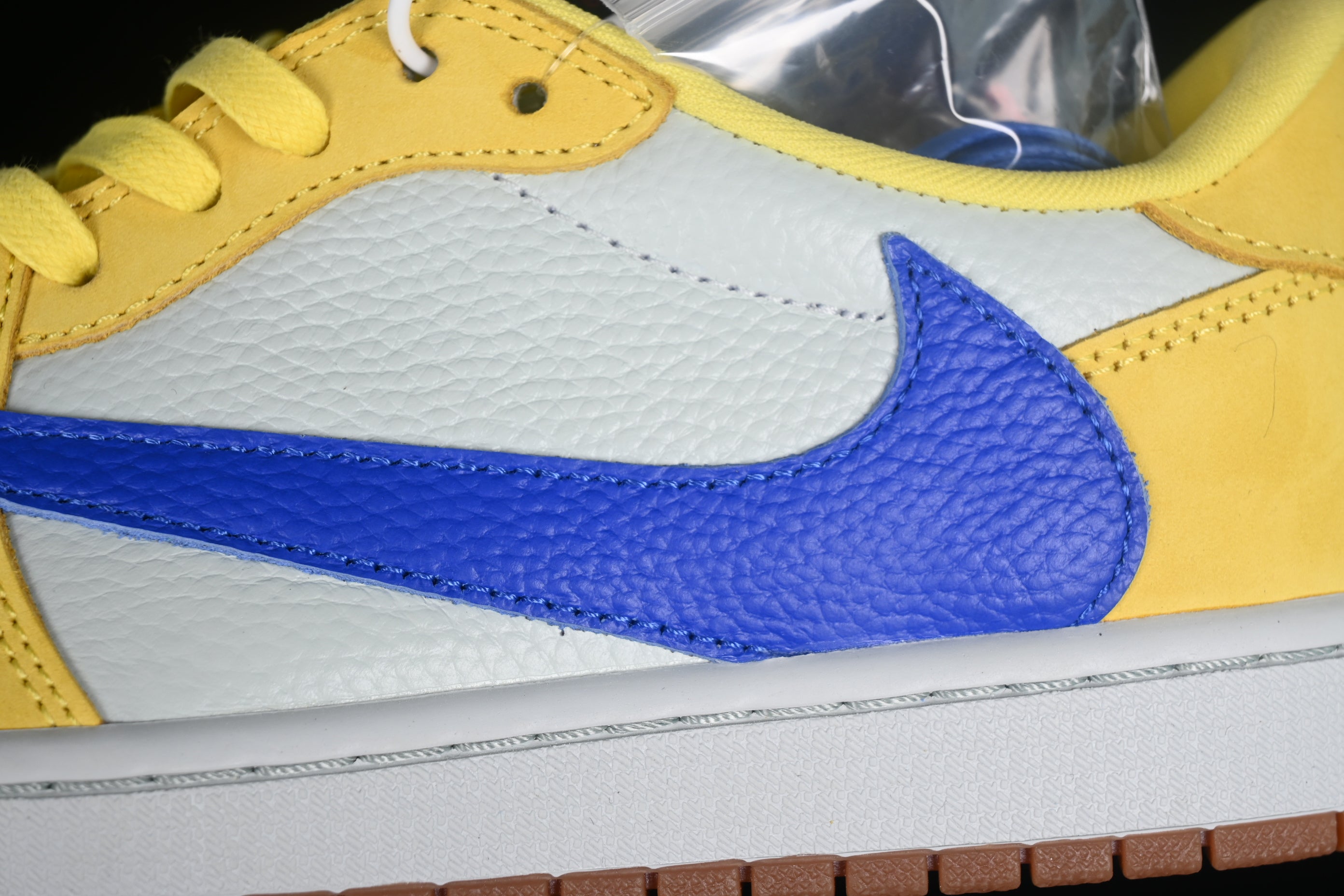 Travis Scott x Air Jordan 1 AJ1 Low - Canary