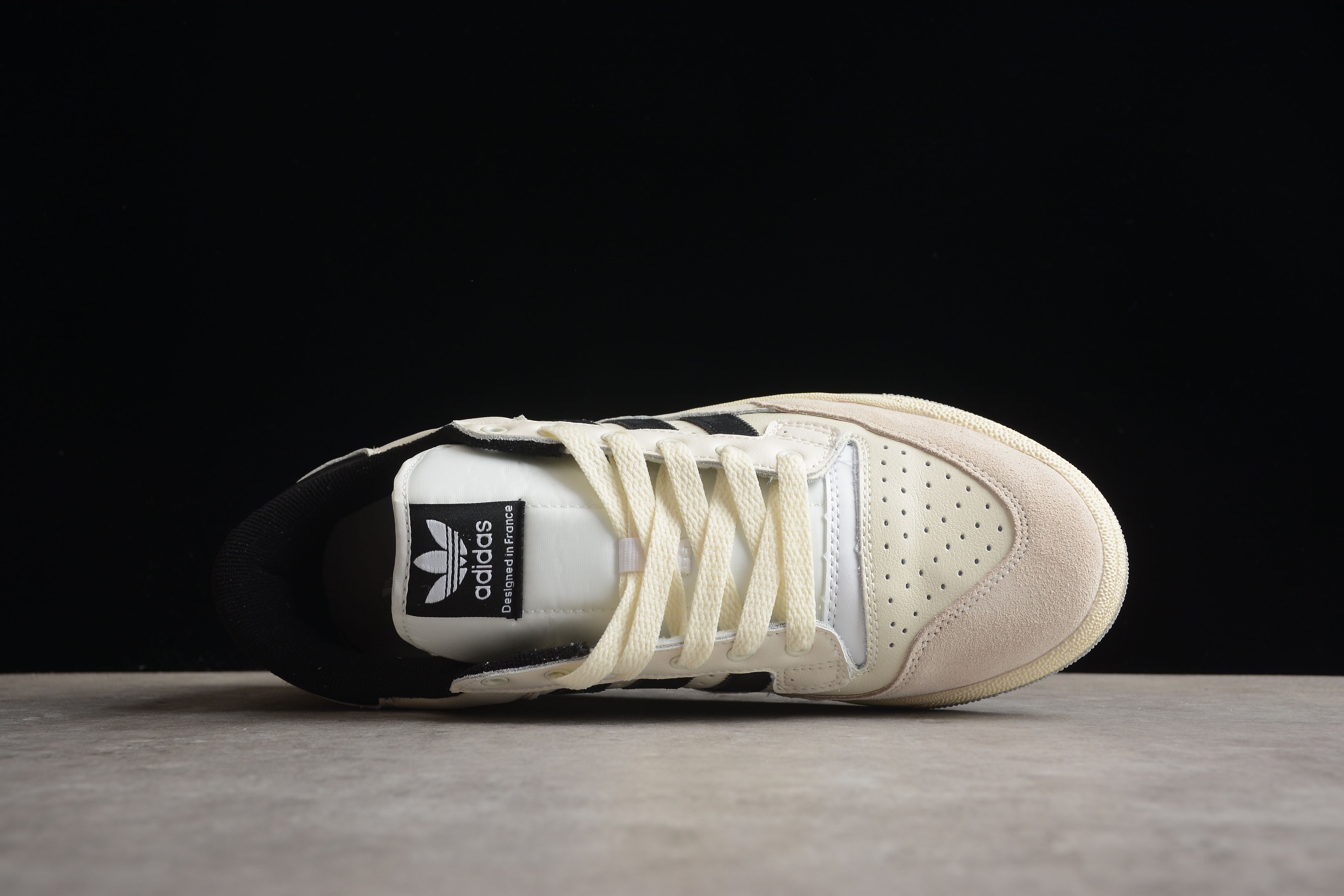adidasMens Continental 85 Low - White