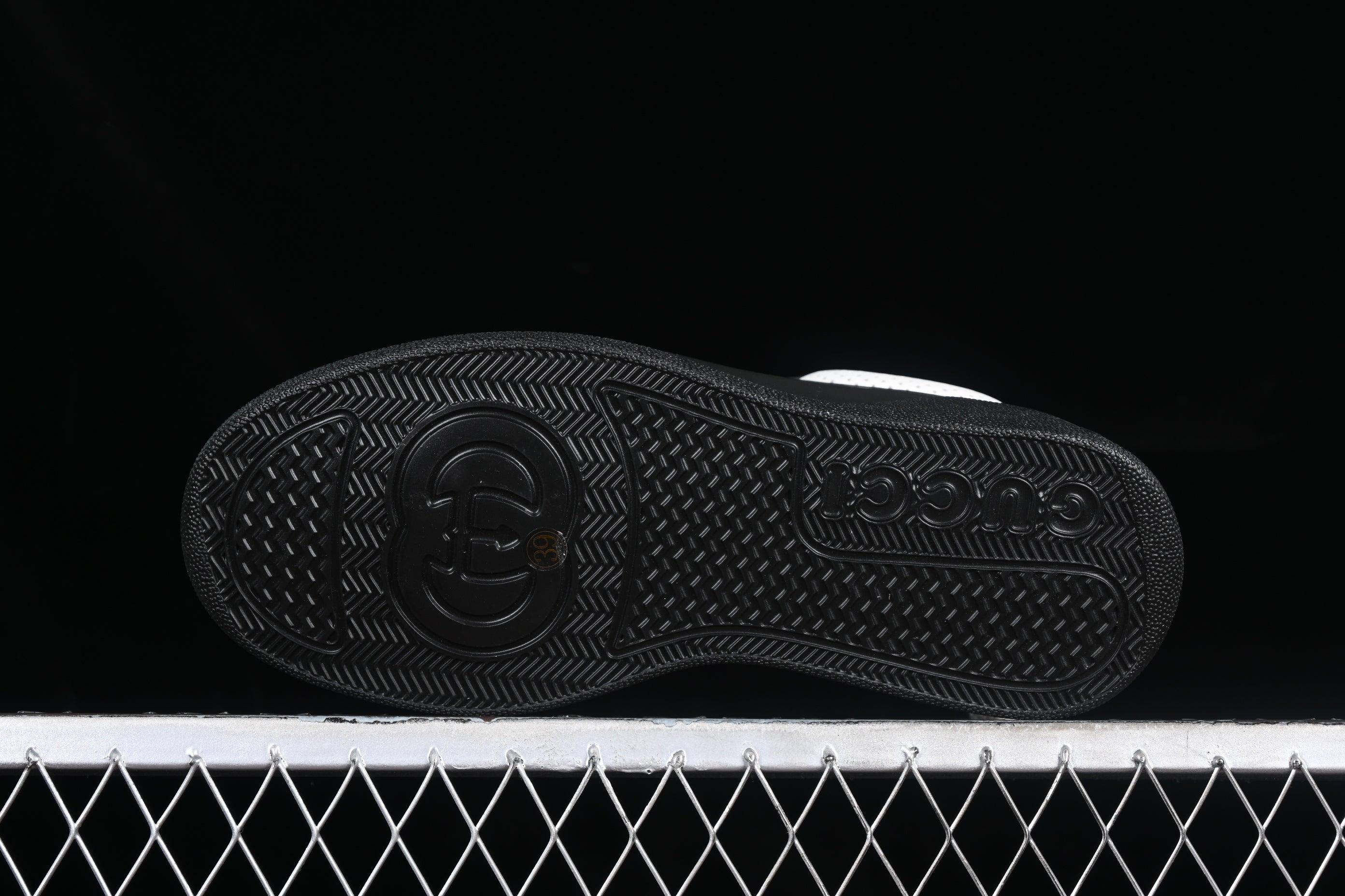 GucciUnisex GG Embossed - Black