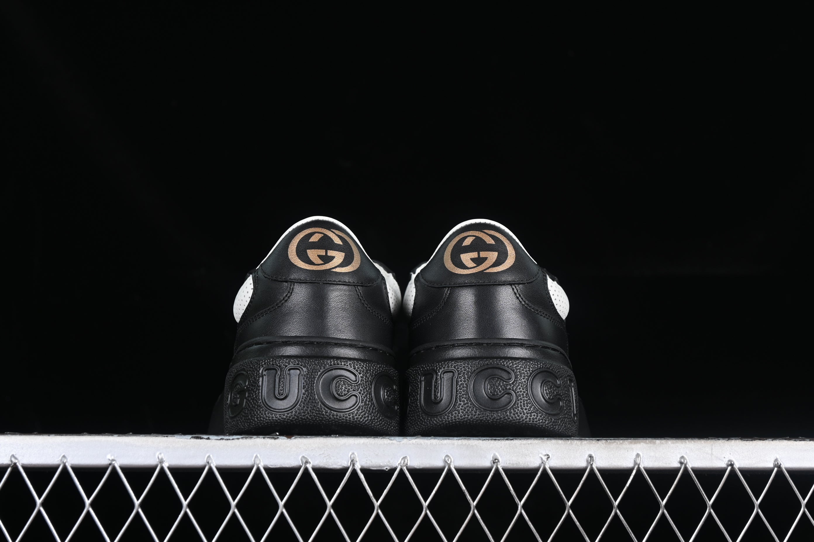 GucciUnisex GG Embossed - Black