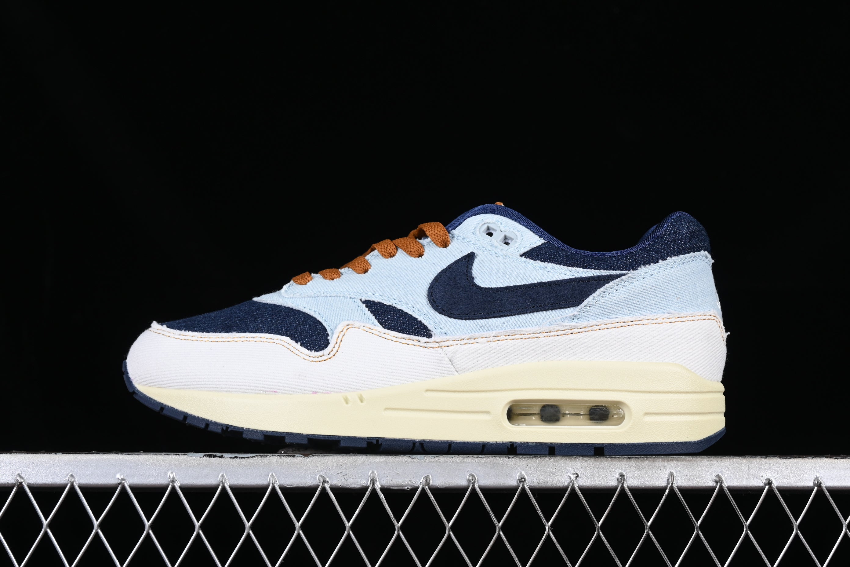 NikeMens Airmax 1 Aura AM1 - Midnight Navy